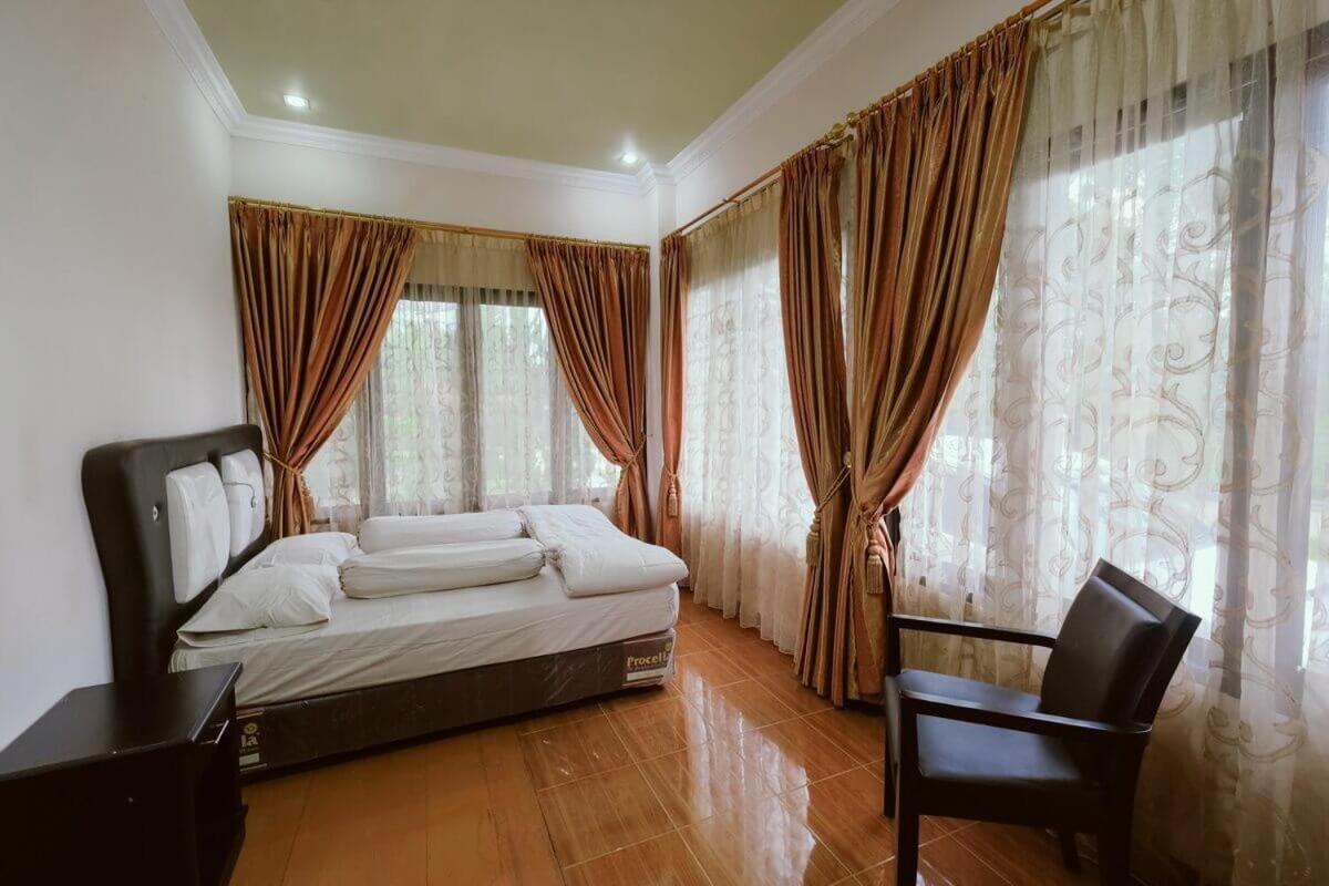 Deluxe Villa