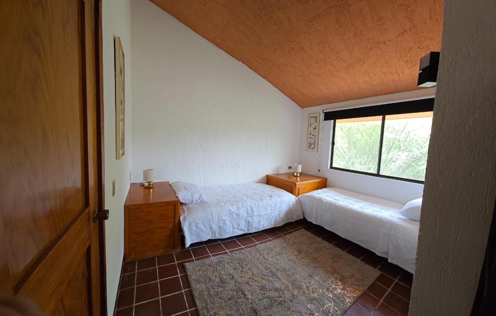 Apartment - Photo 45