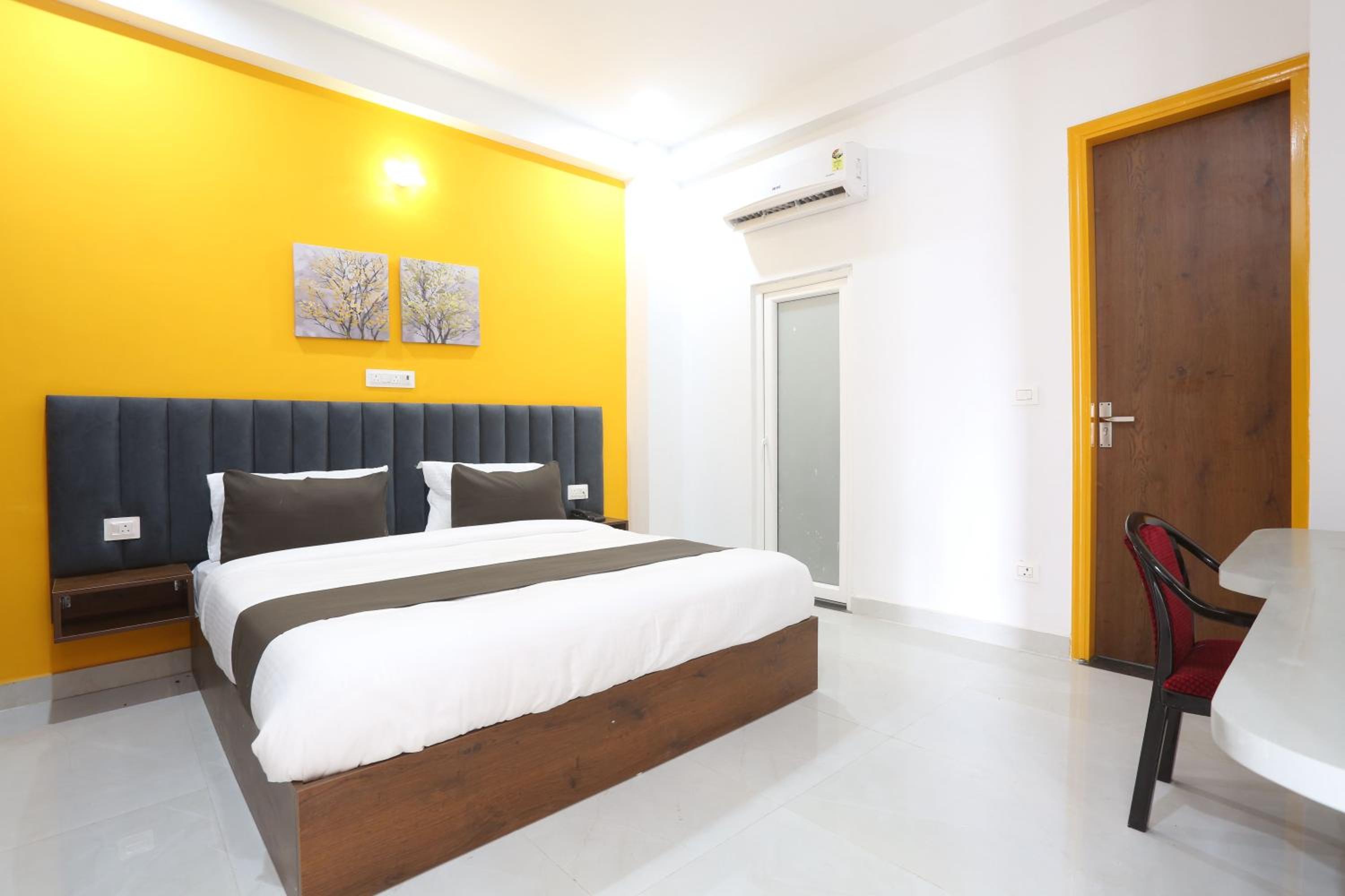 Classic Triple Room