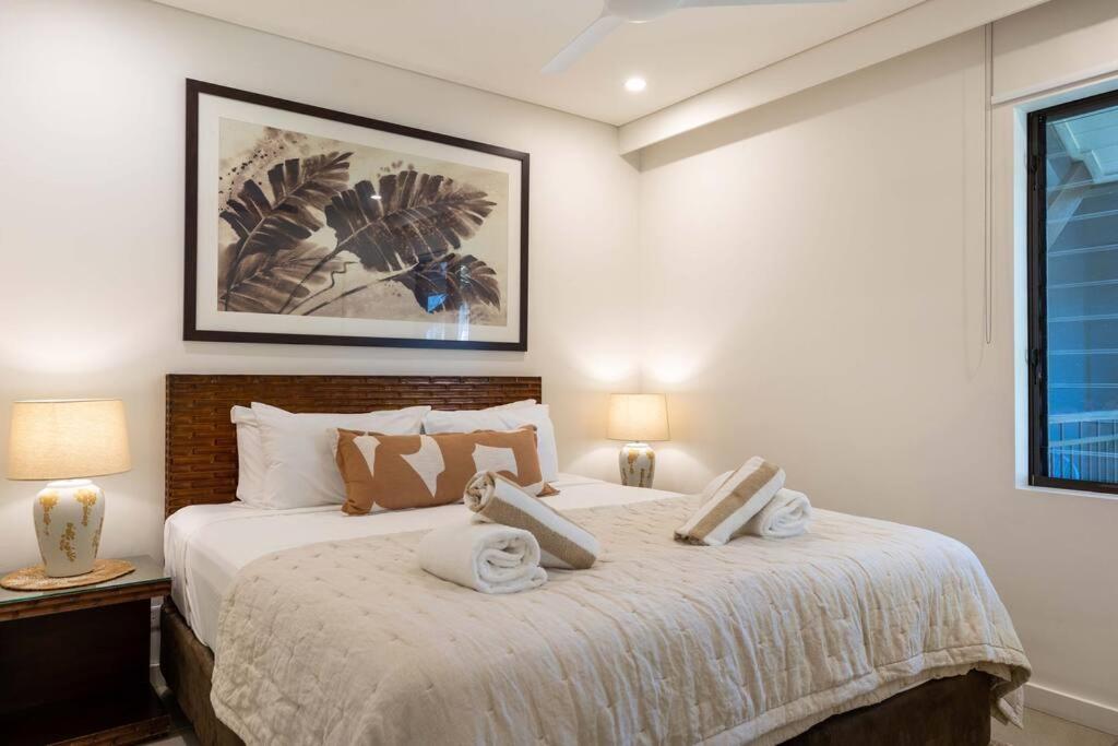 Three-Bedroom Apartment photo 1
