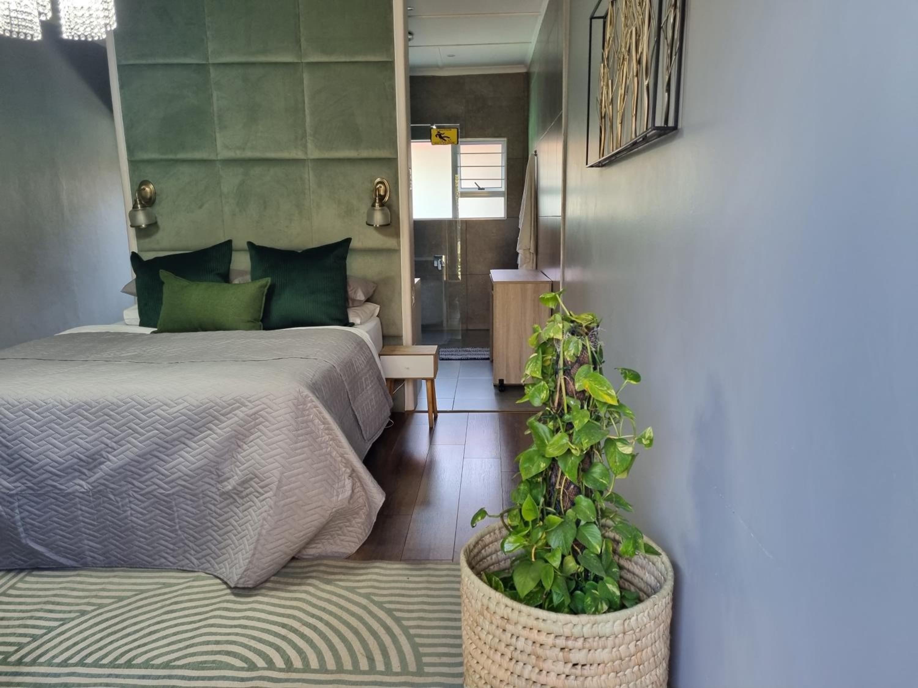 Double Room with Pool View