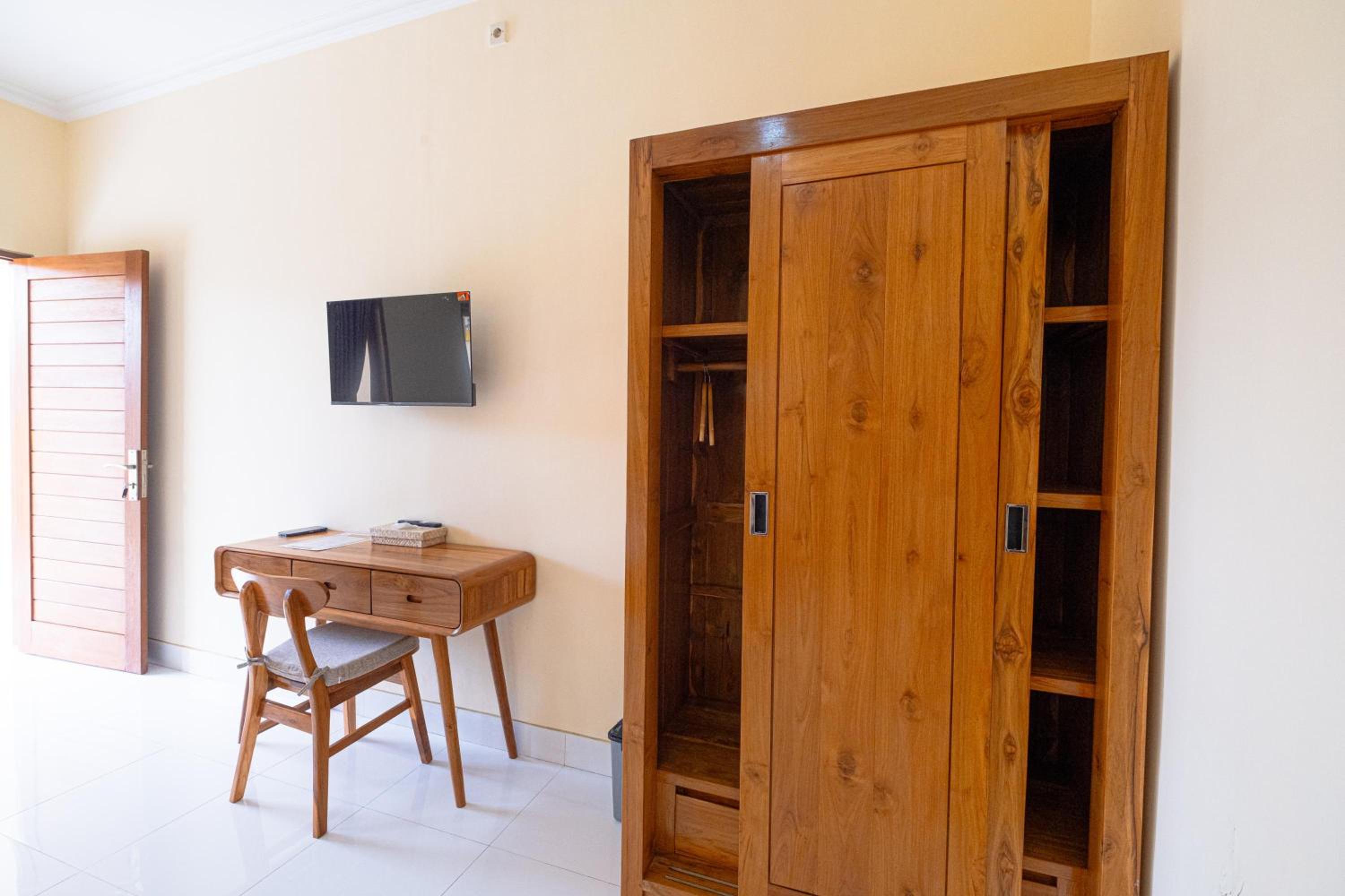 Deluxe Double or Twin Room - Photo 17