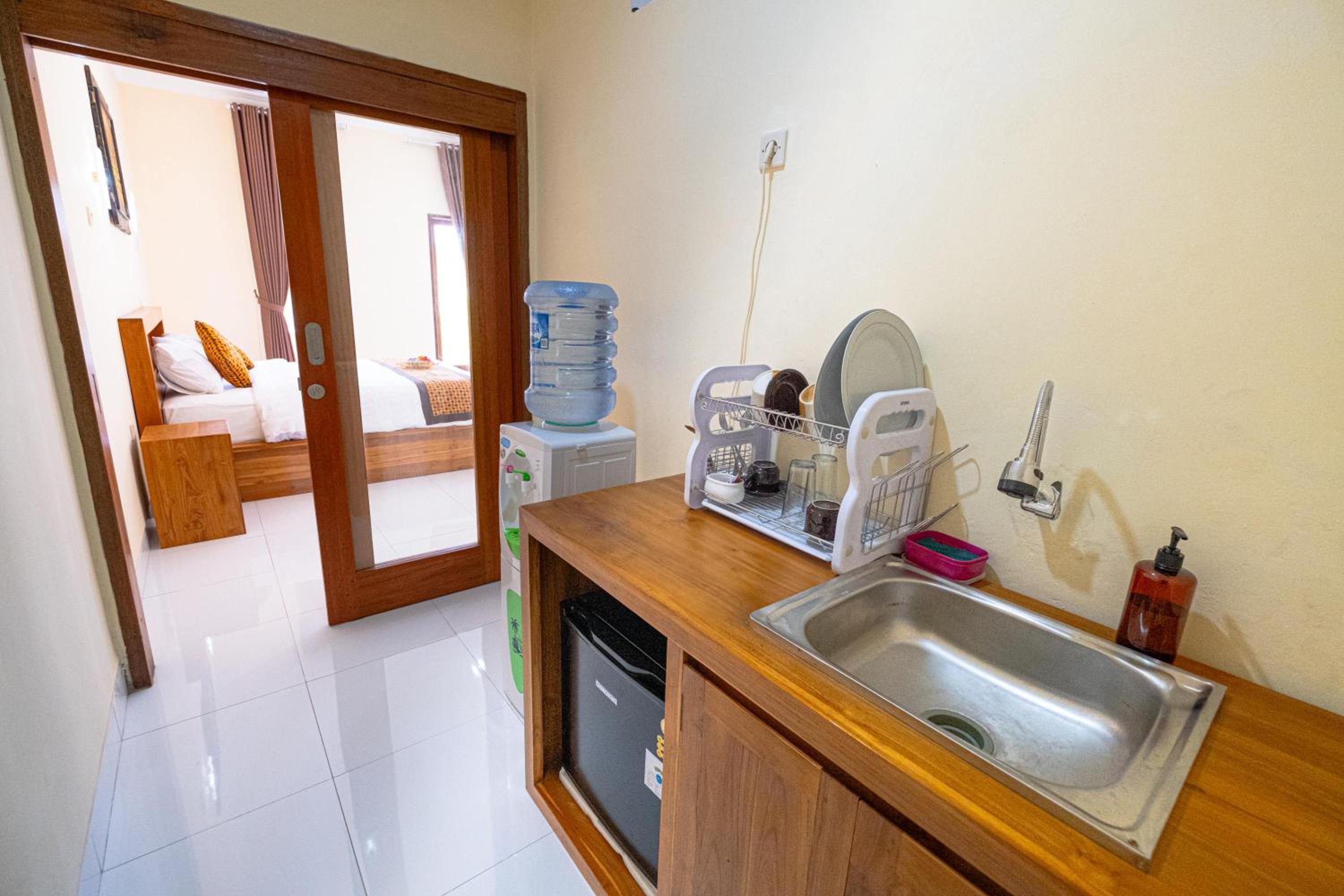 Deluxe Double or Twin Room - Photo 15