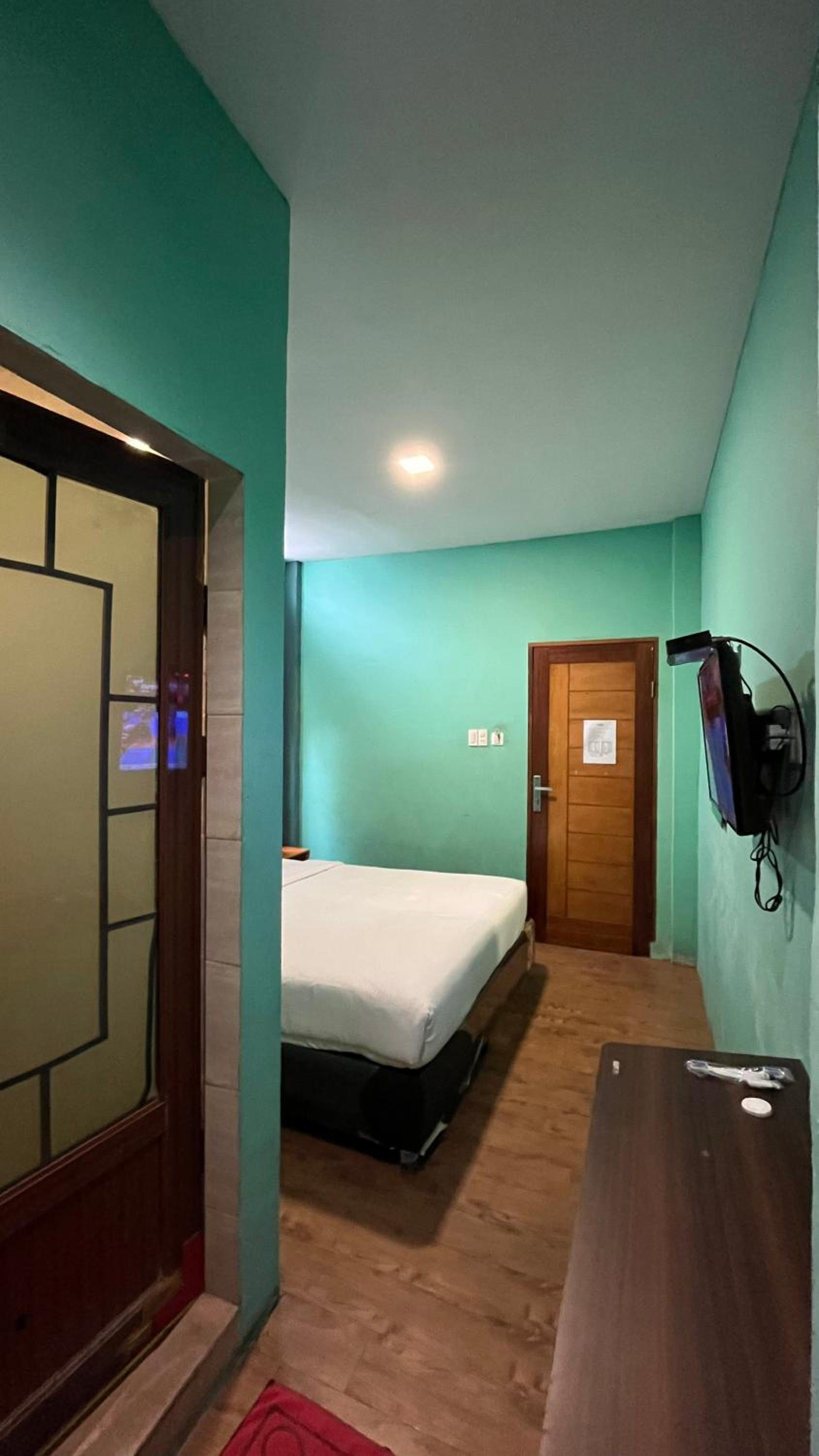 Standard Double Room photo 3
