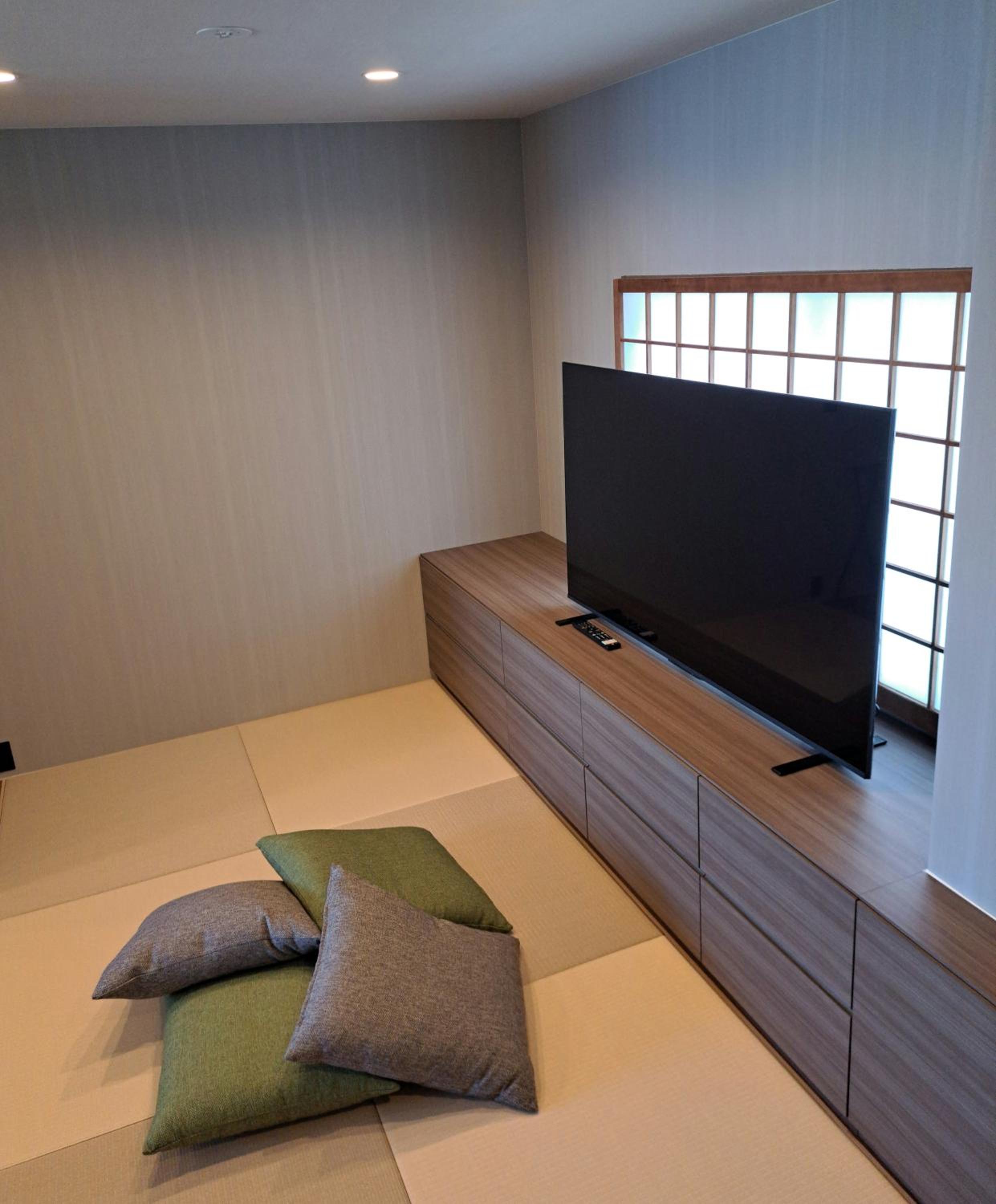 Junior Suite with Ocean View - Photo 1