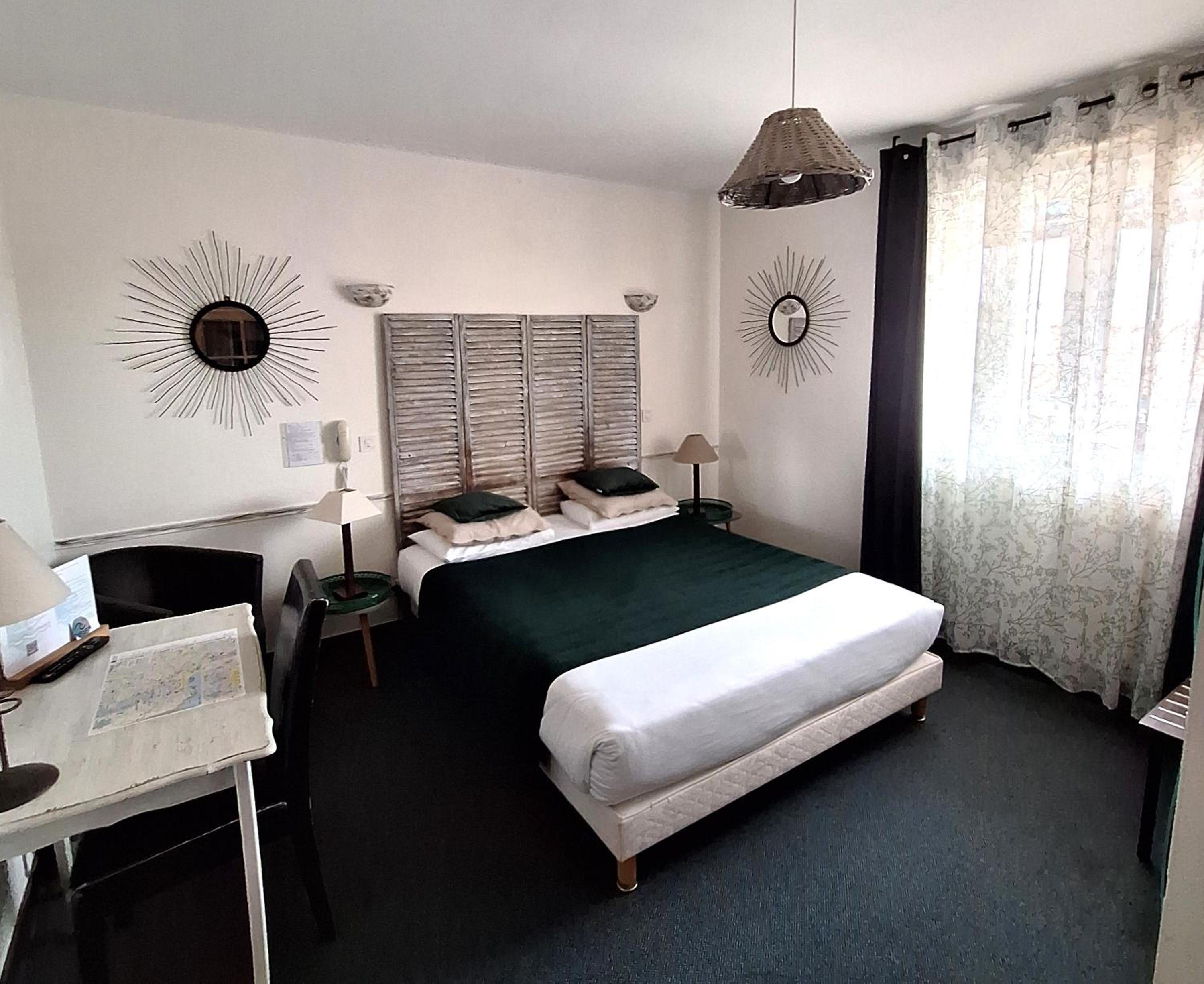 Superior Double Room - Photo 13