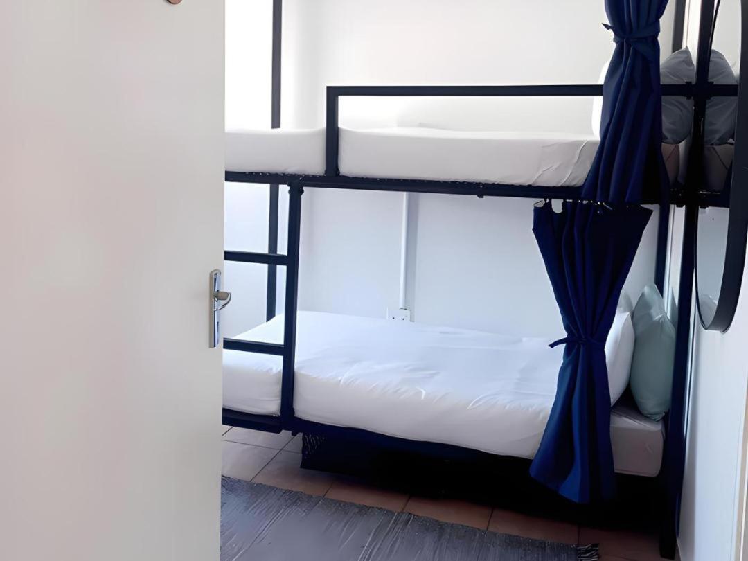 Bunk Bed in Female Dormitory Room   photo 1