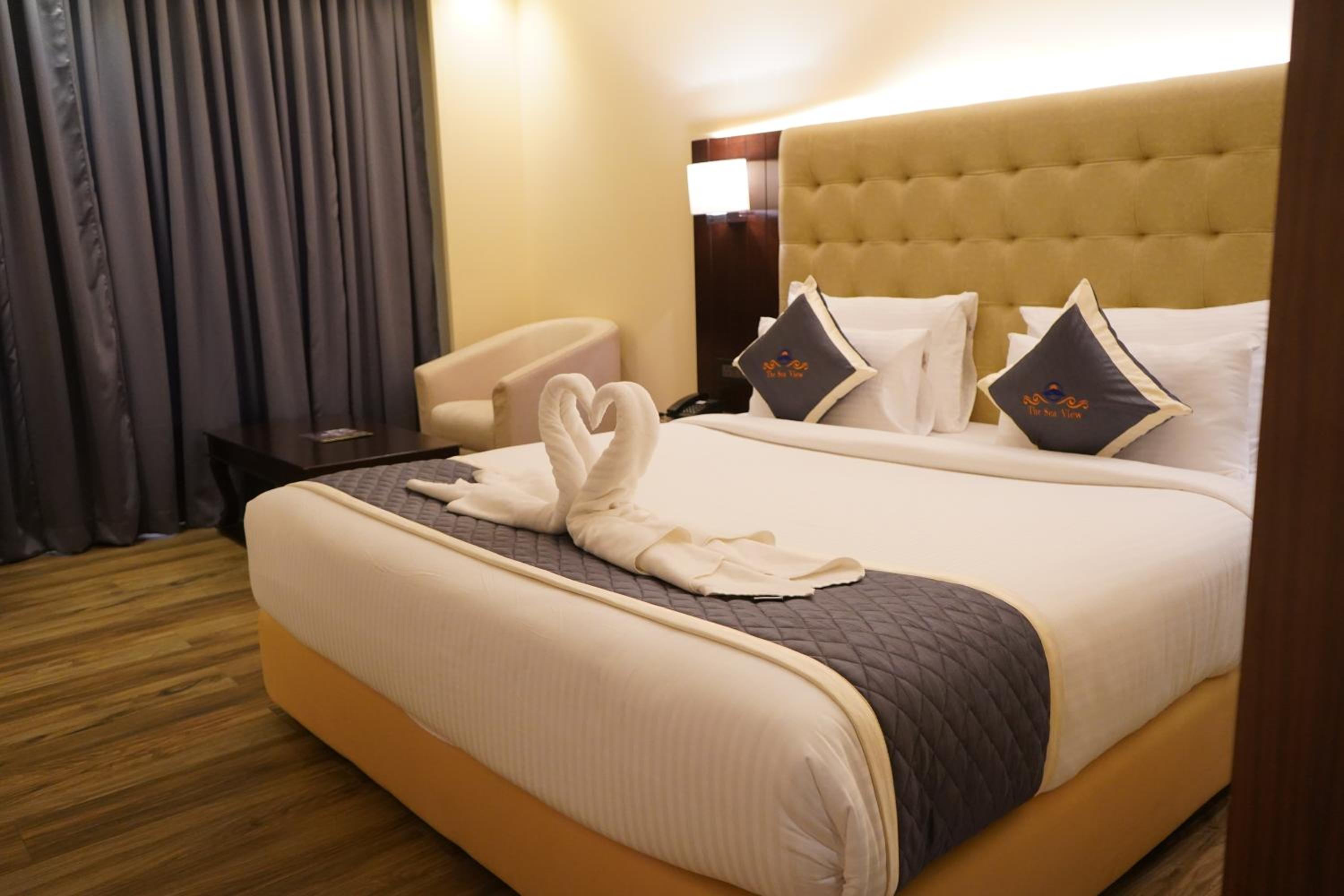 Superior King Room photo 3