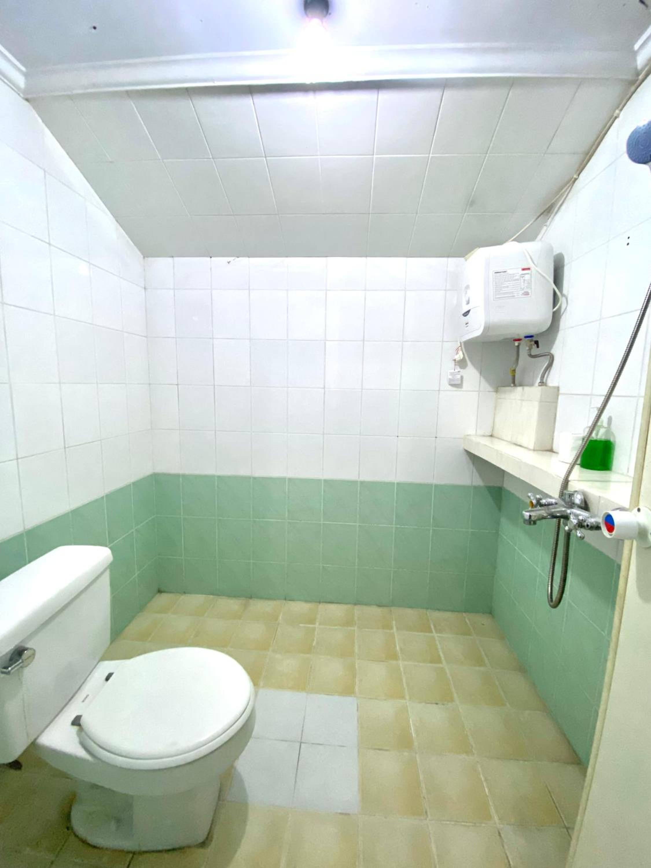 Standard Double Room - Photo 6
