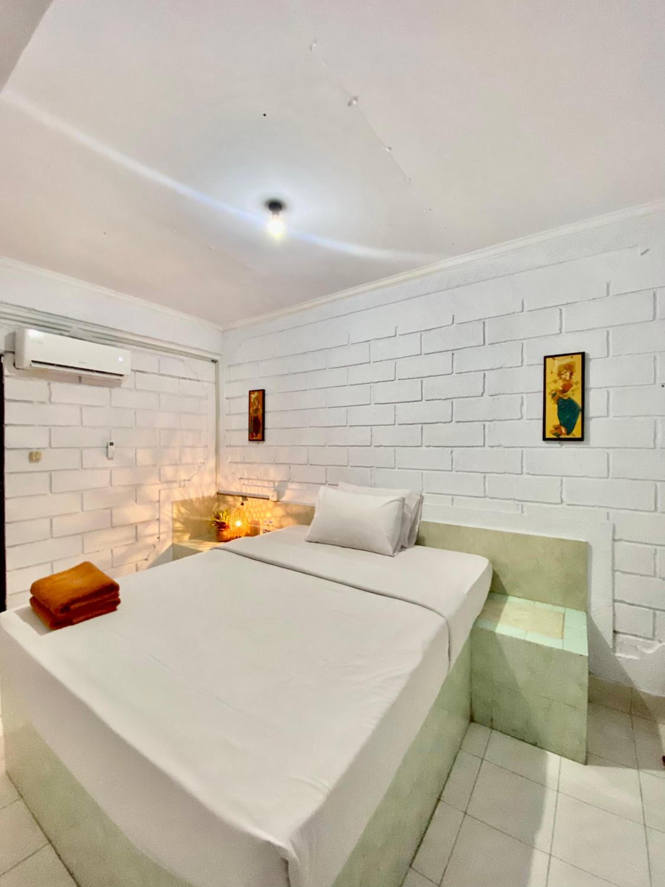 Standard Double Room - Photo 4