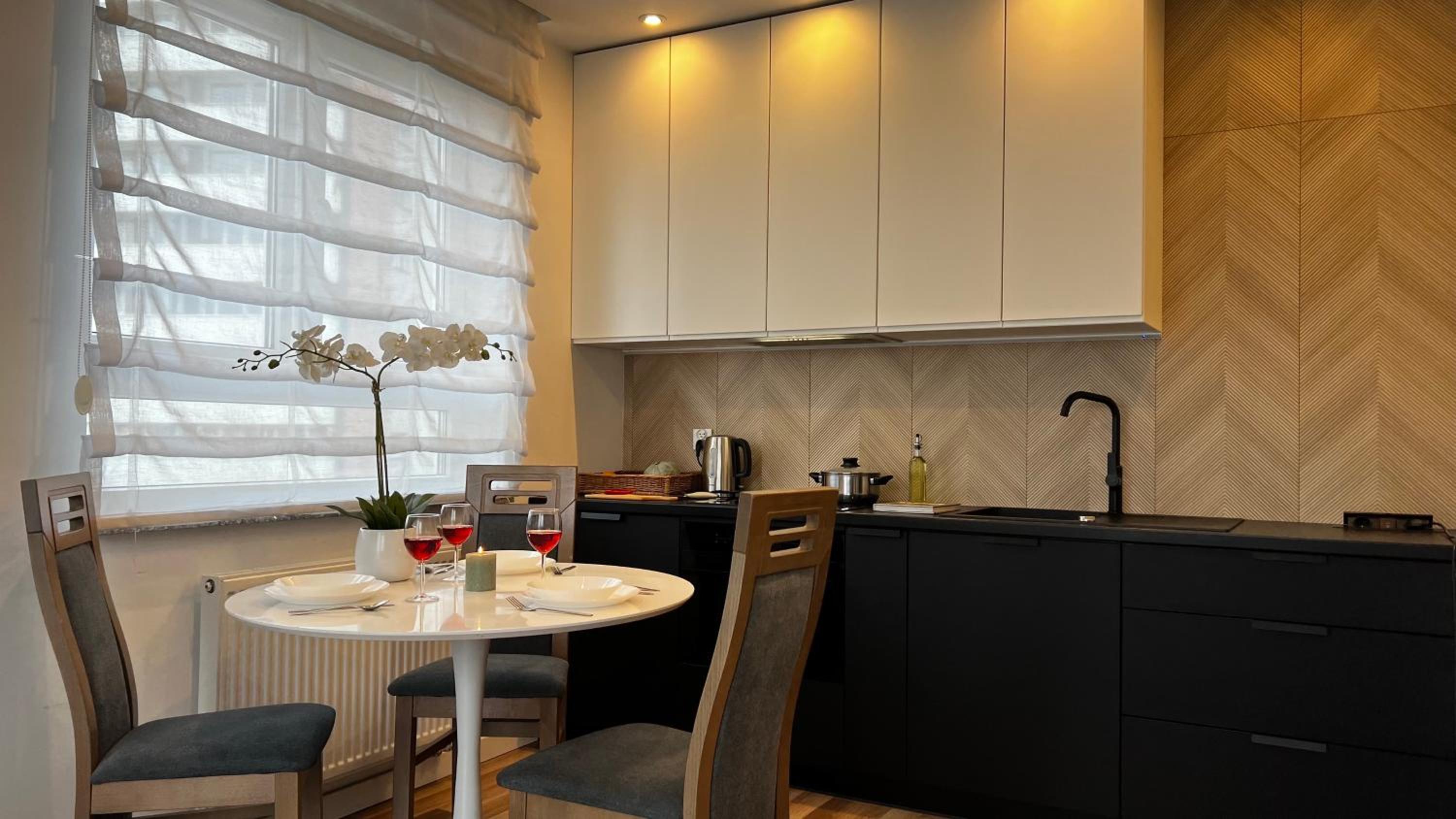 Deluxe Apartment - Photo 2