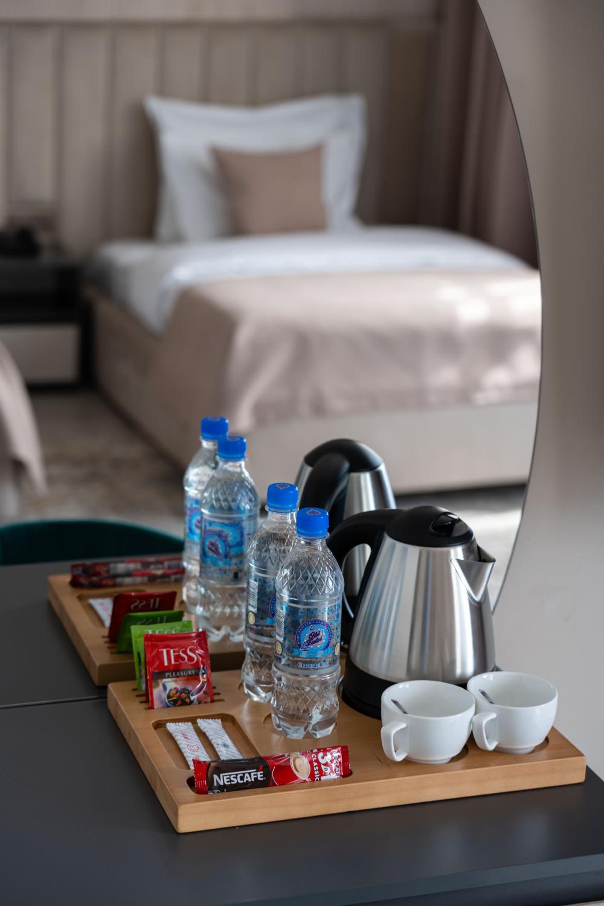 Superior Twin Room with City View photo 2