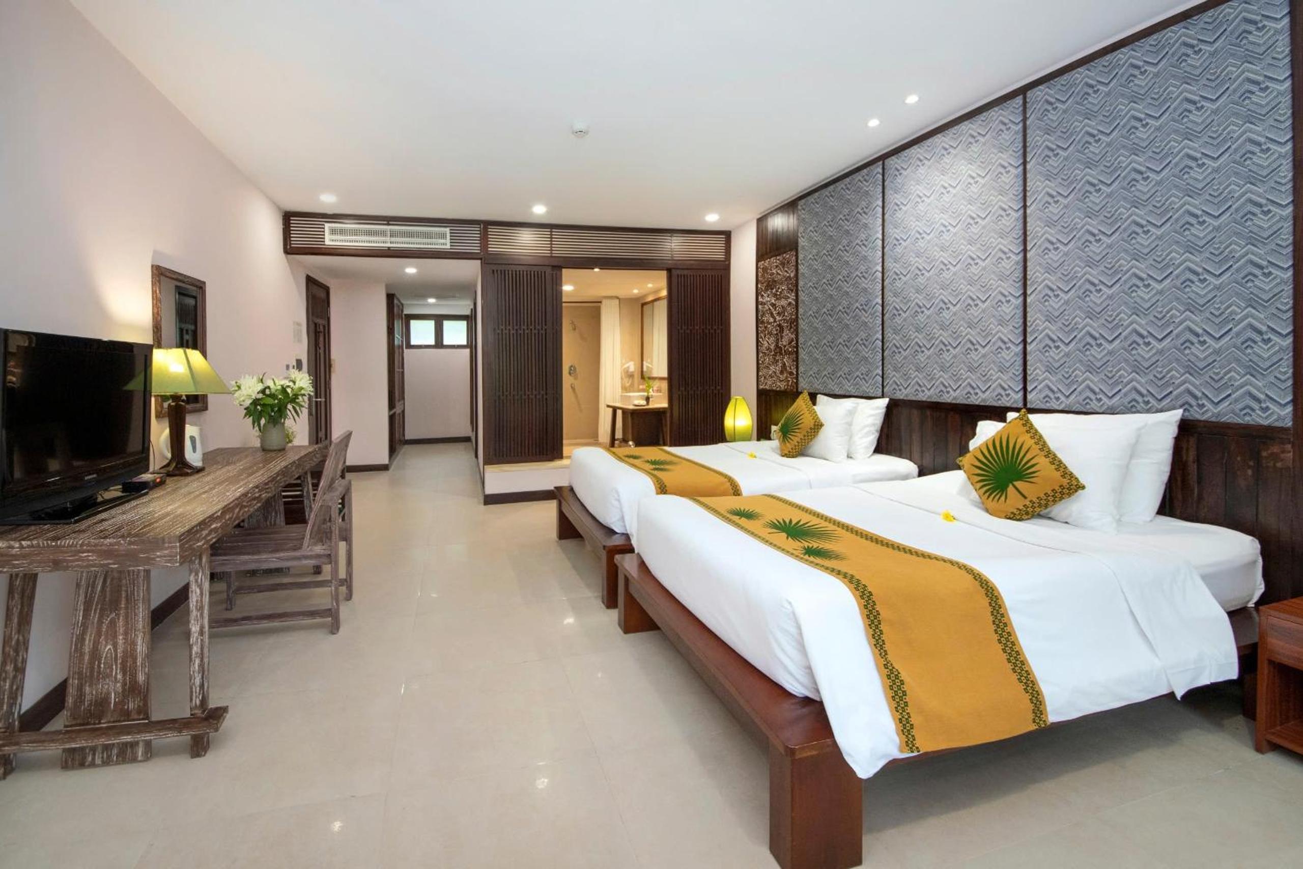Deluxe Double Room with Garden View - Photo 5
