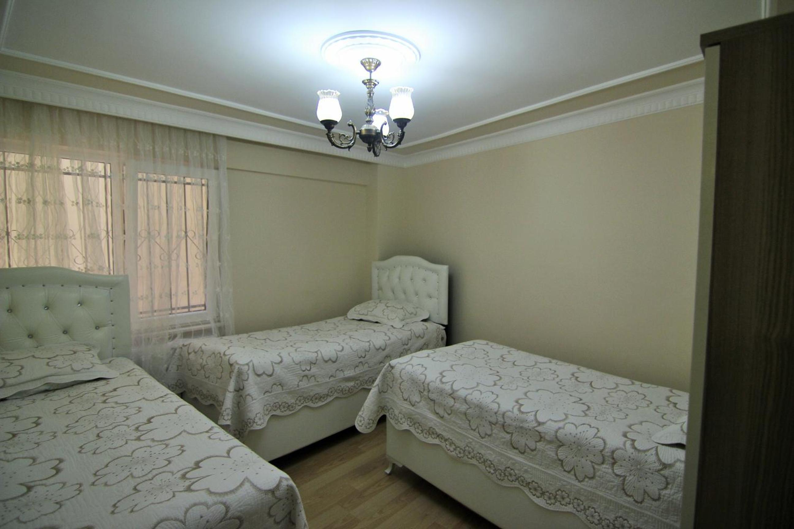 Standard Apartment - Semi Basement photo 3