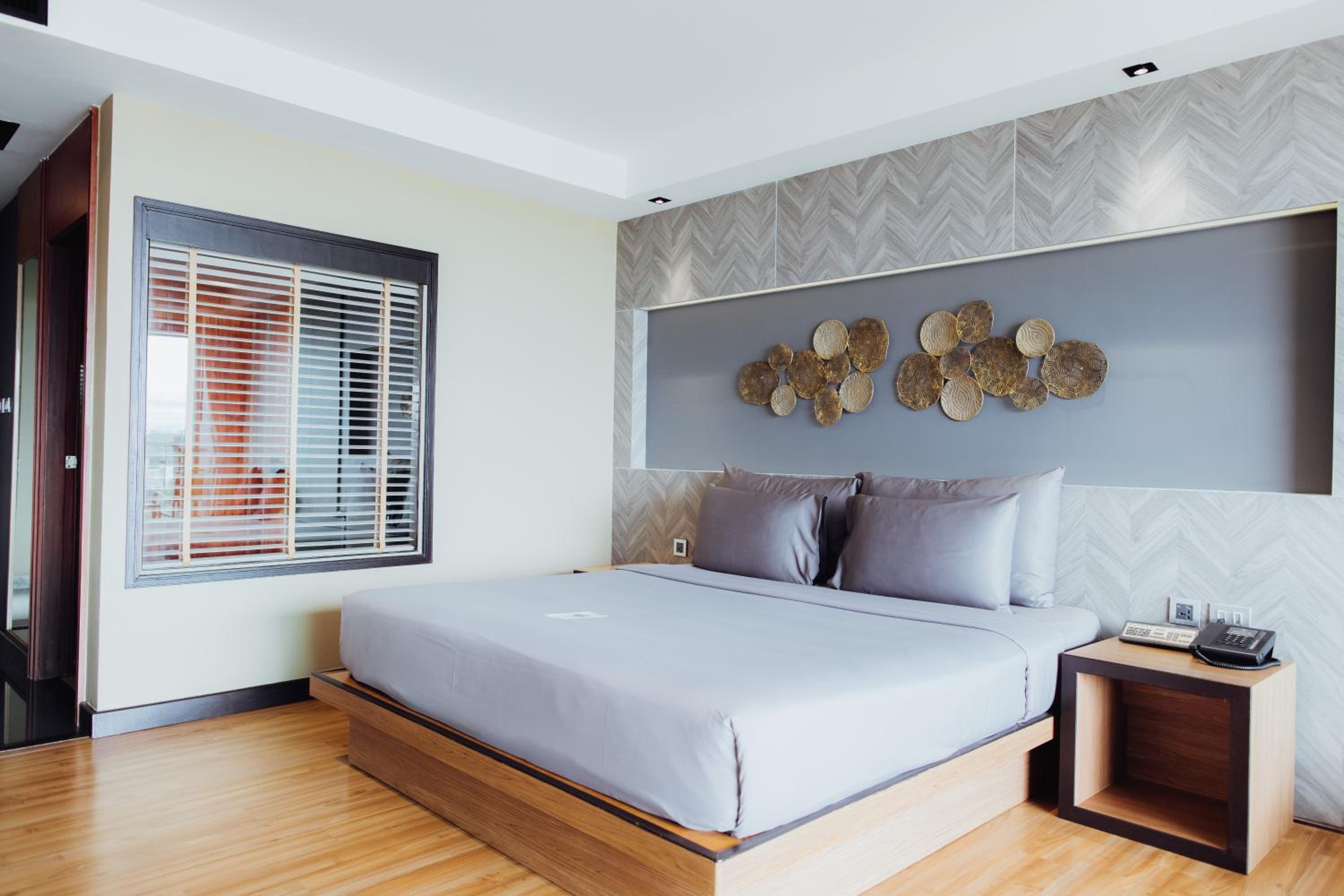 Deluxe Double or Twin Room with Sea View