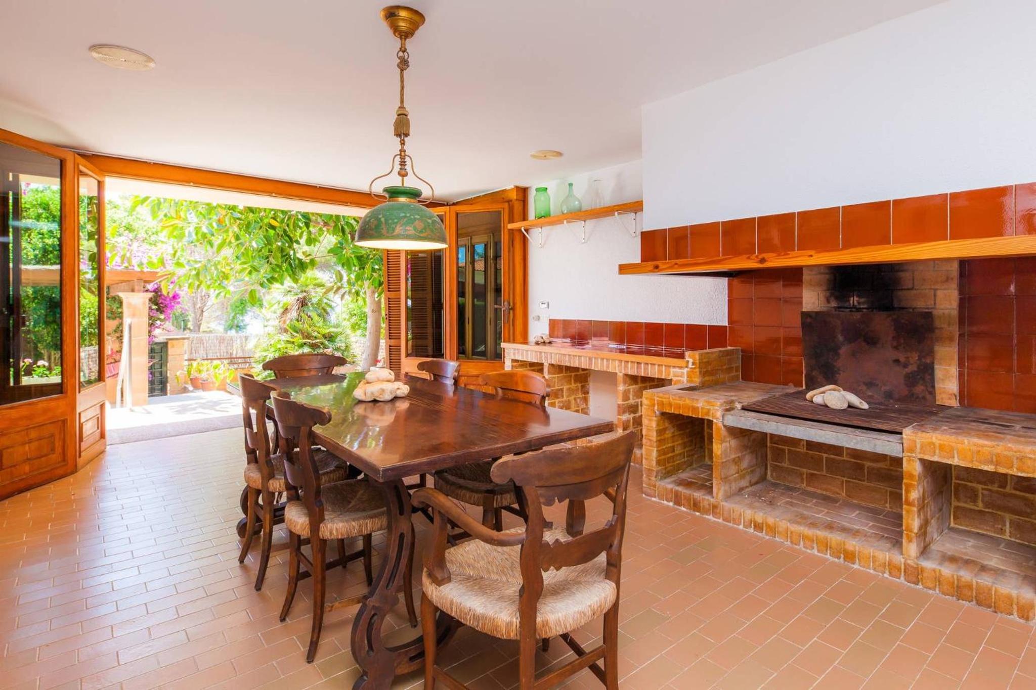 Villa photo 3