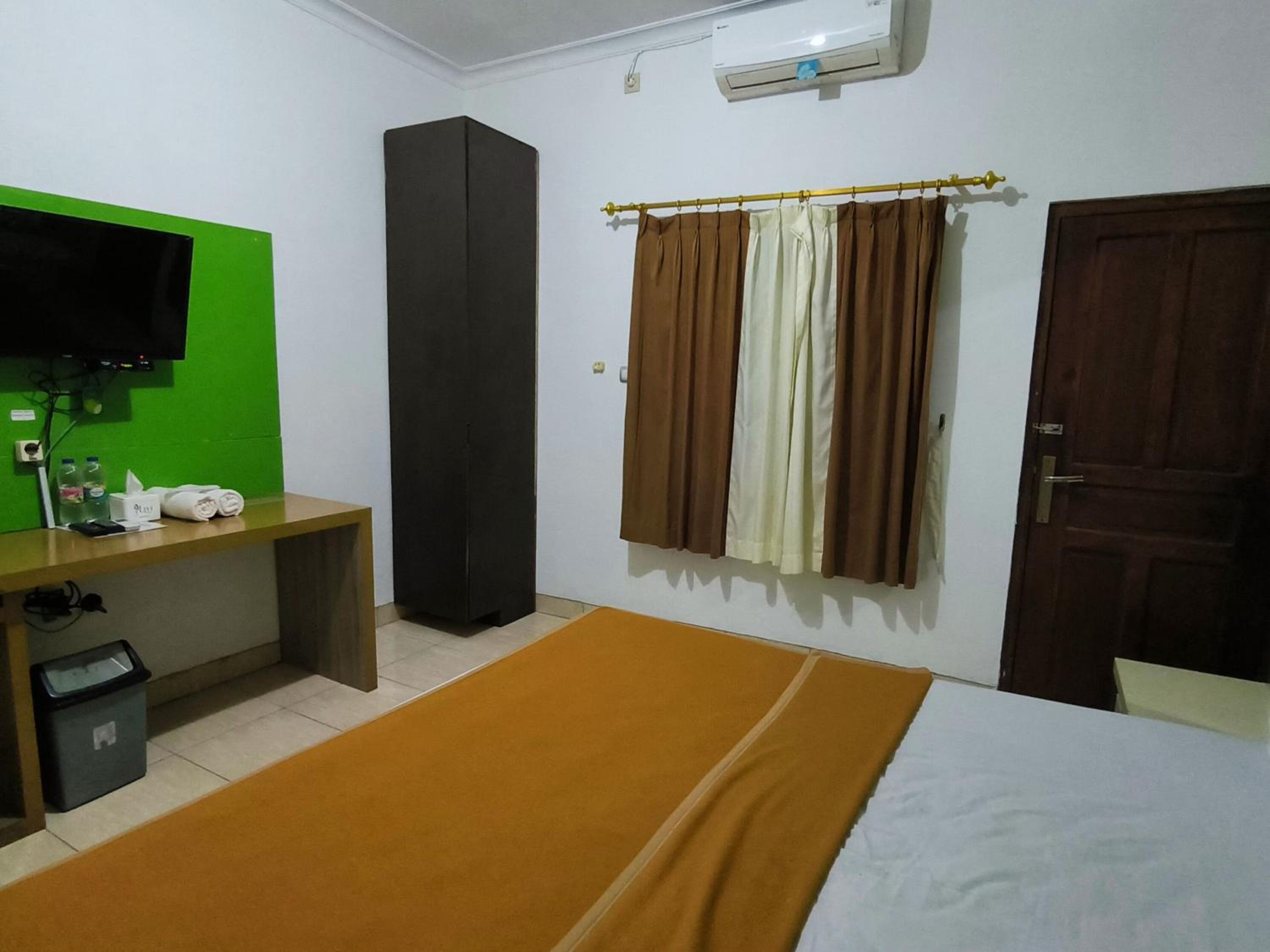 Standard Double Room photo 3