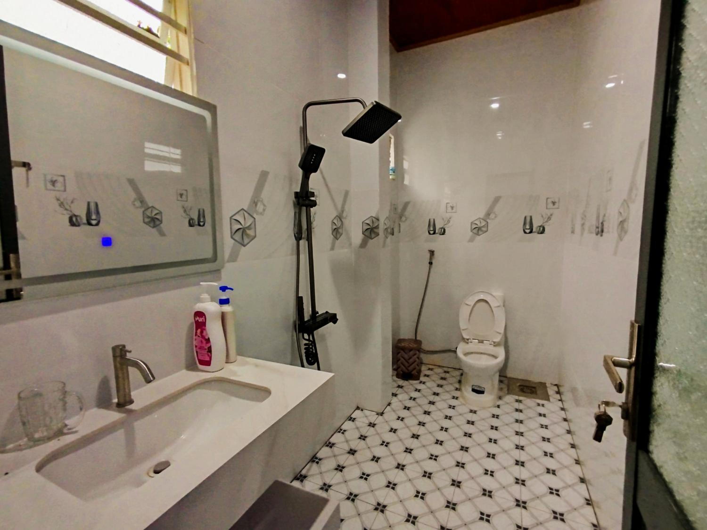 Double or Twin Room with Garden View - Photo 2