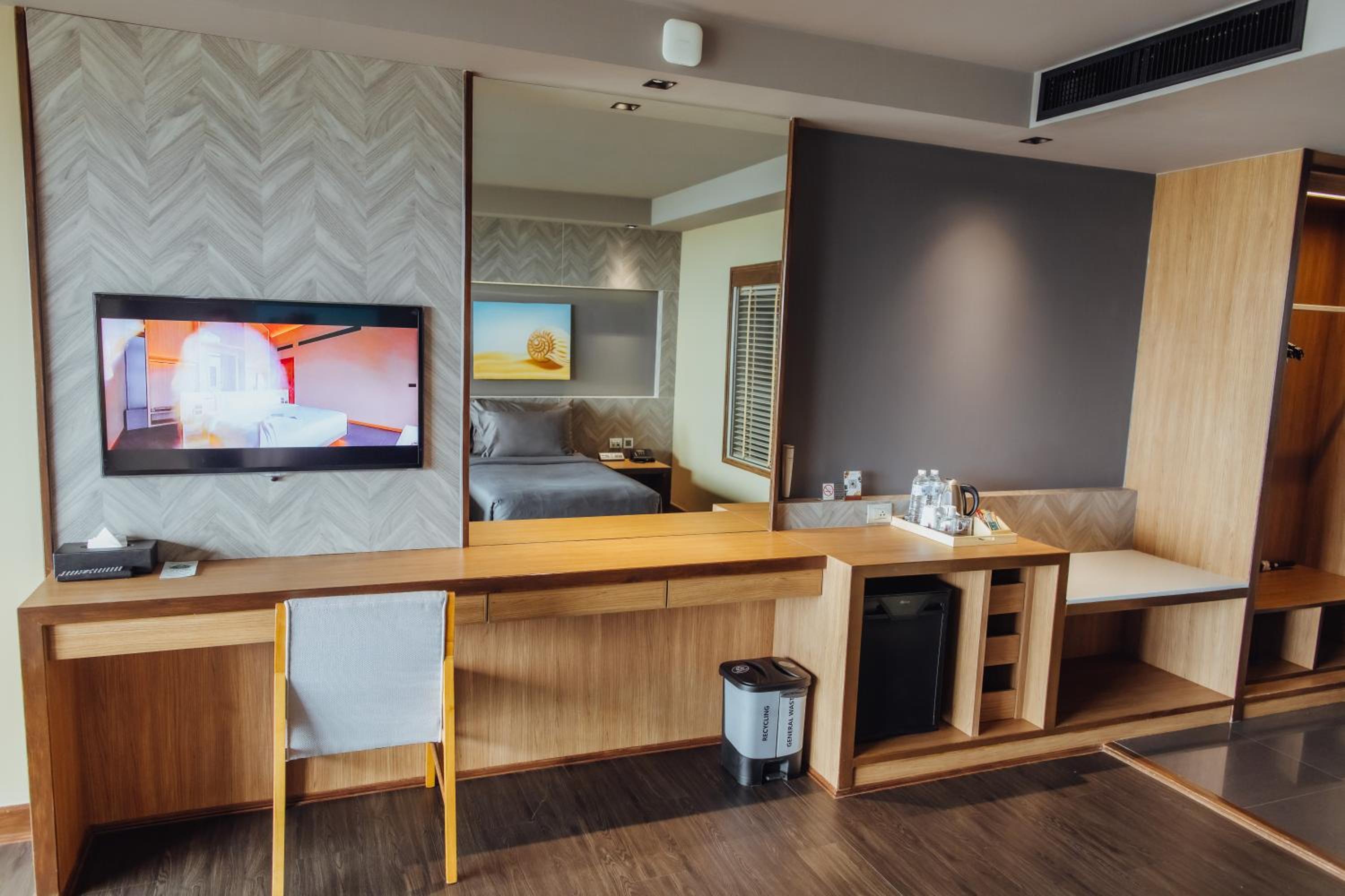 Ocean Panoramic