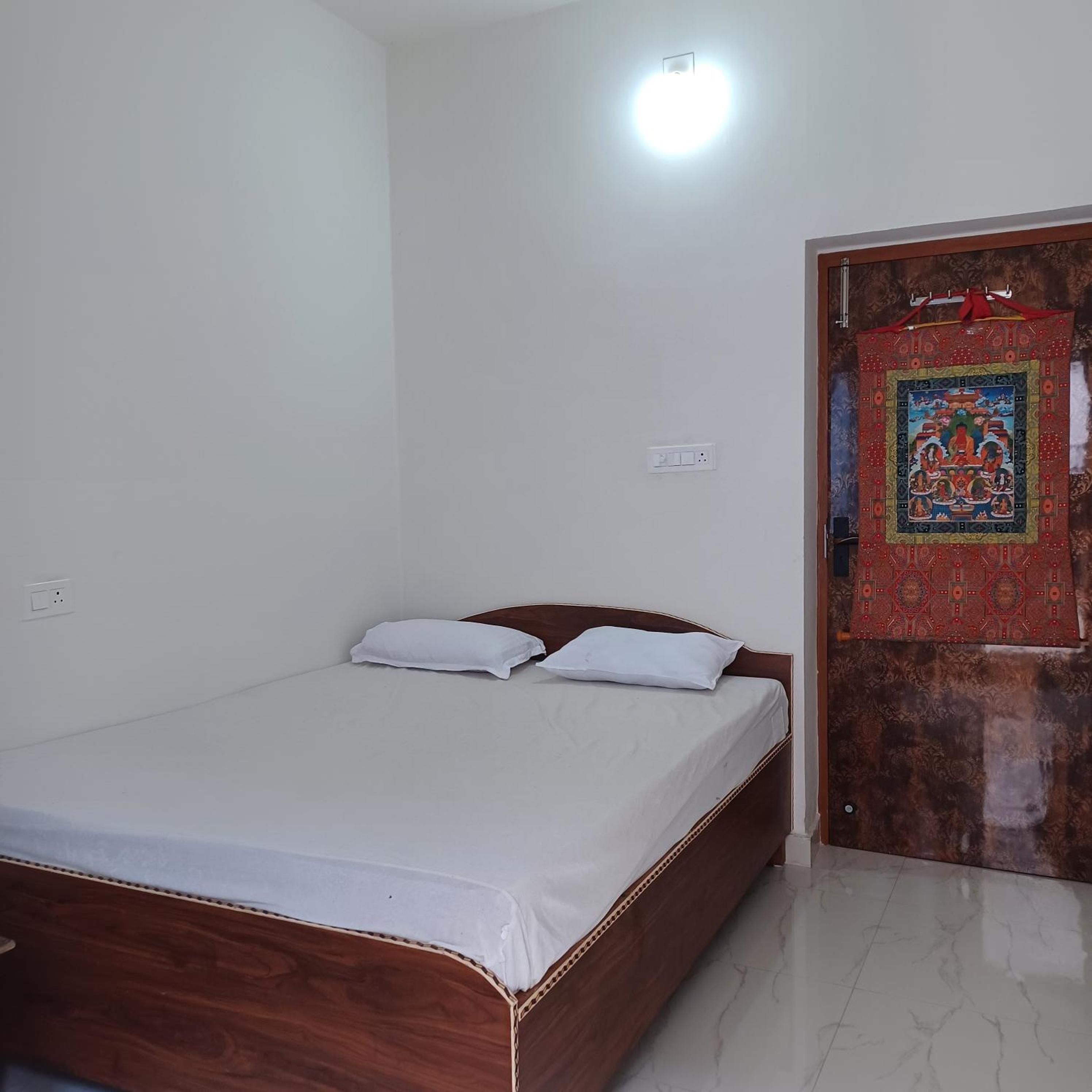 Double Room with Balcony photo 3