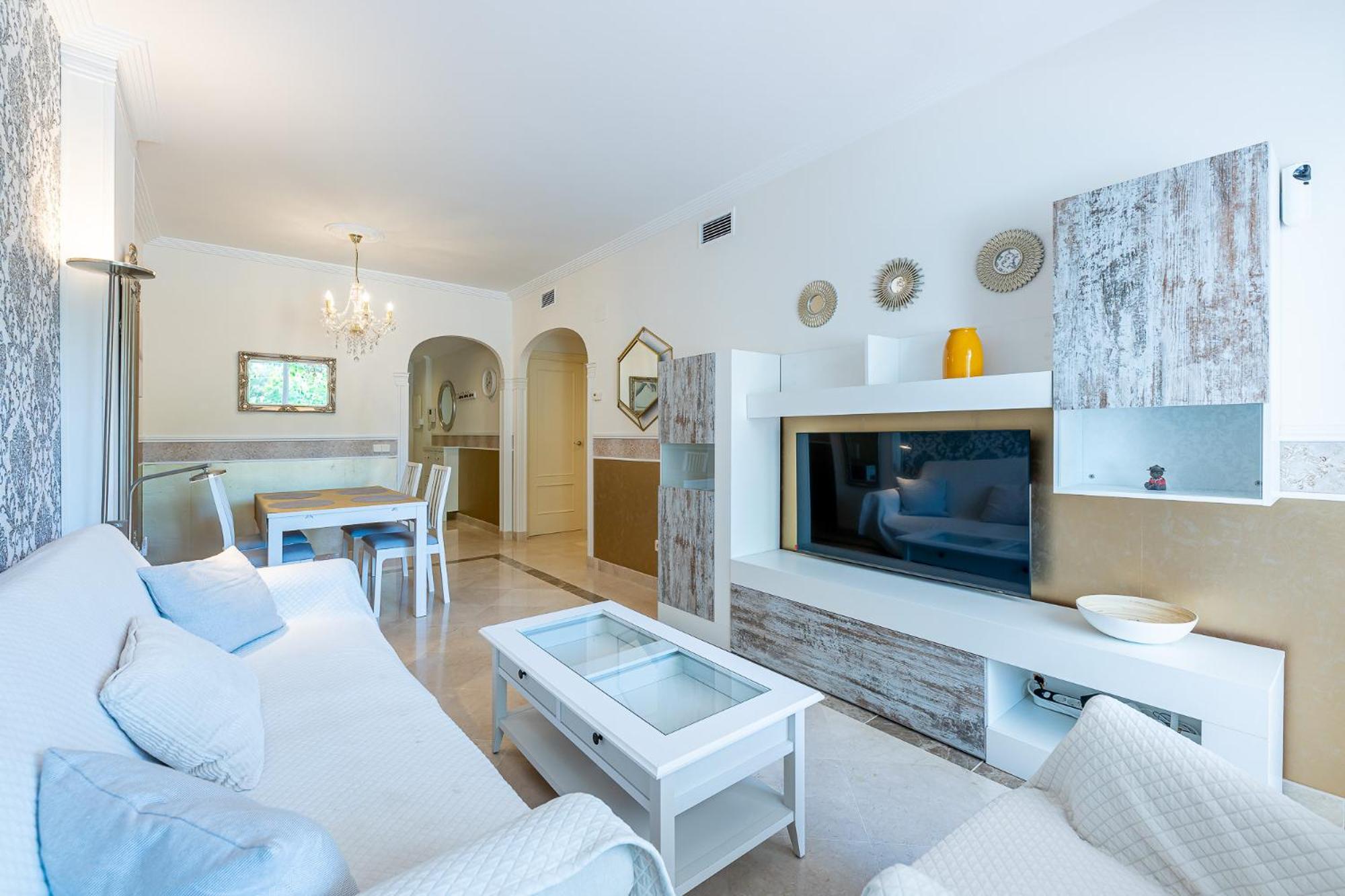 Apartamento de dos habitaciones de lujo con vista al jardín