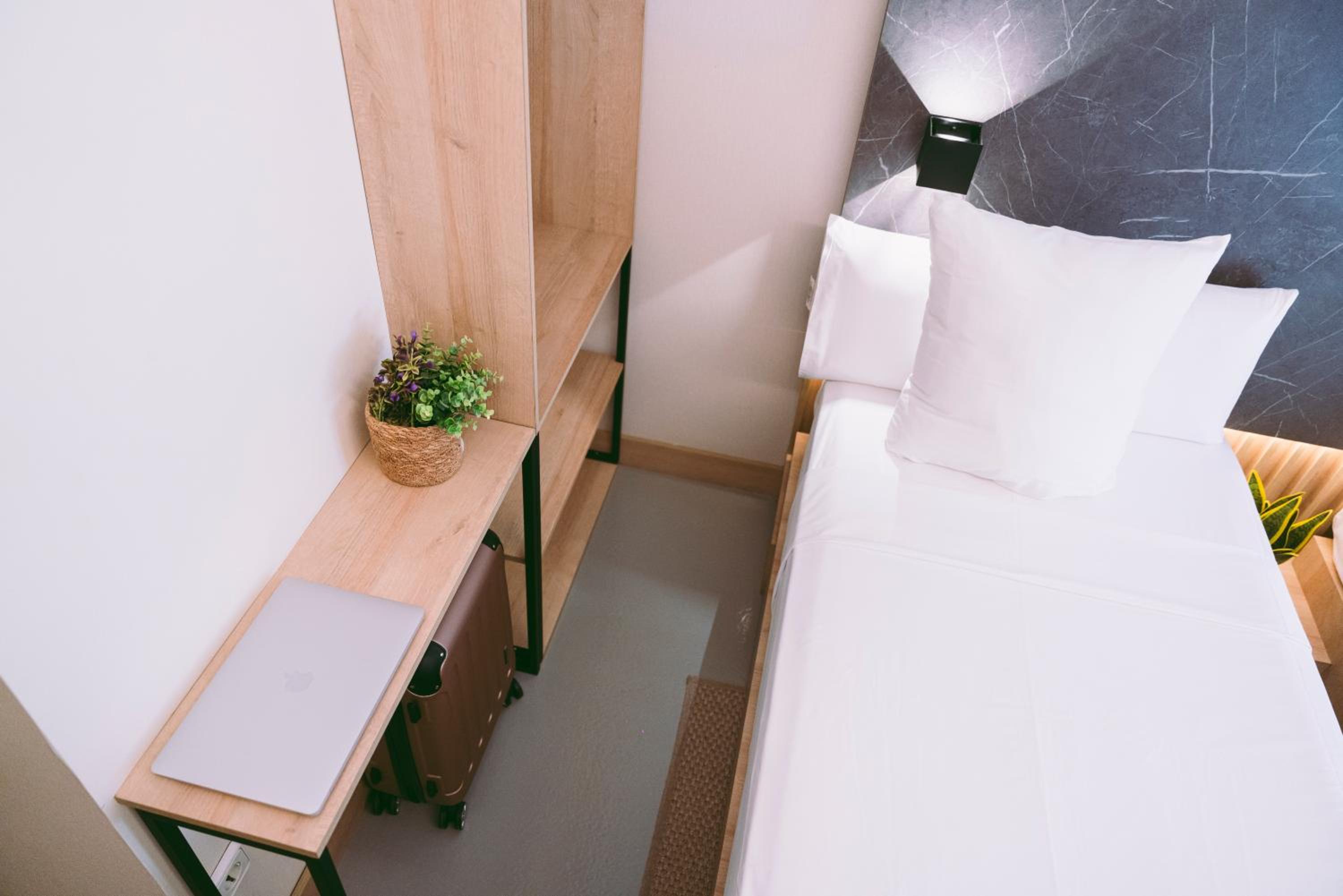 Standard Double or Twin Room photo 2