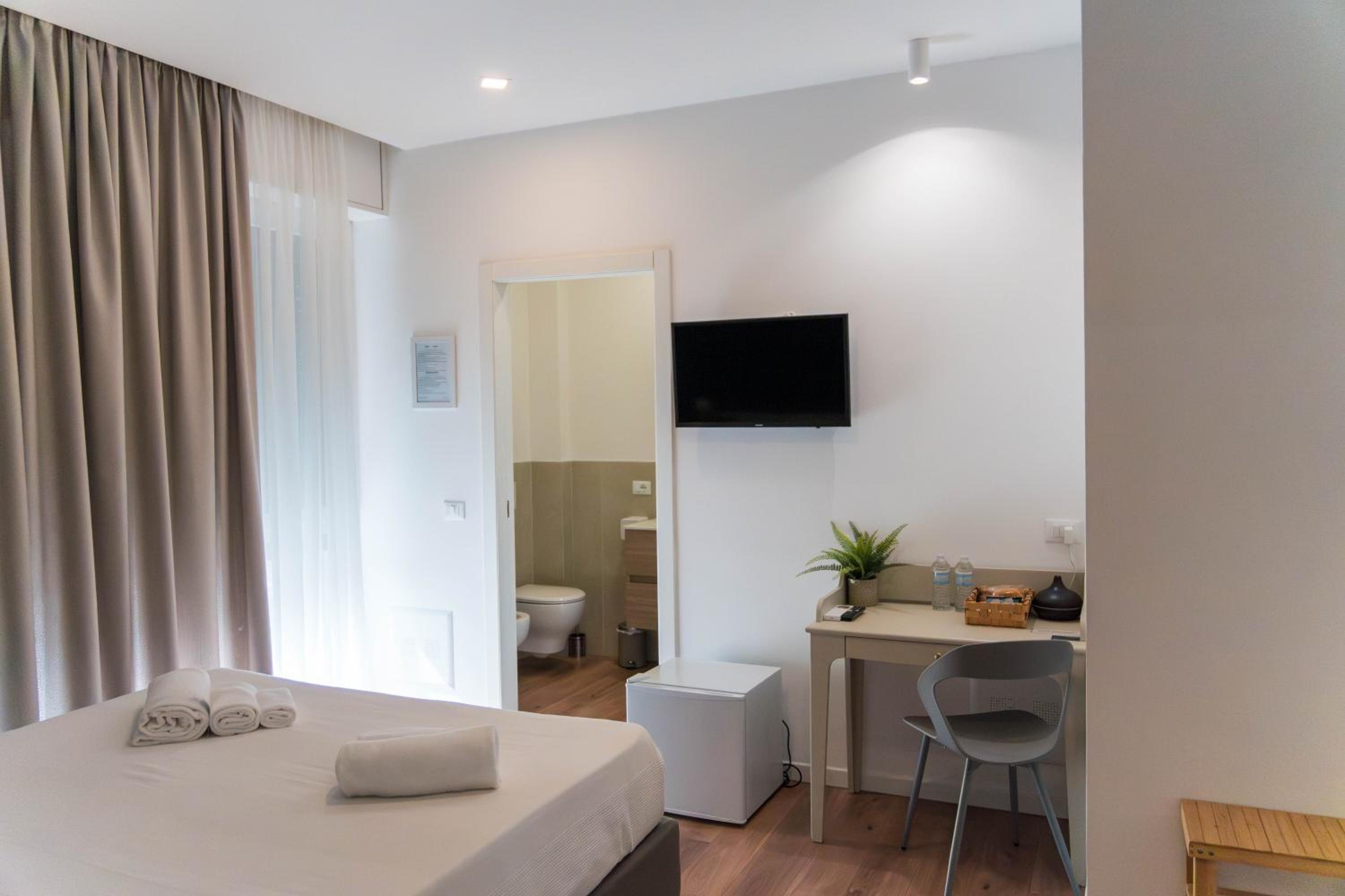 Double Room photo 3
