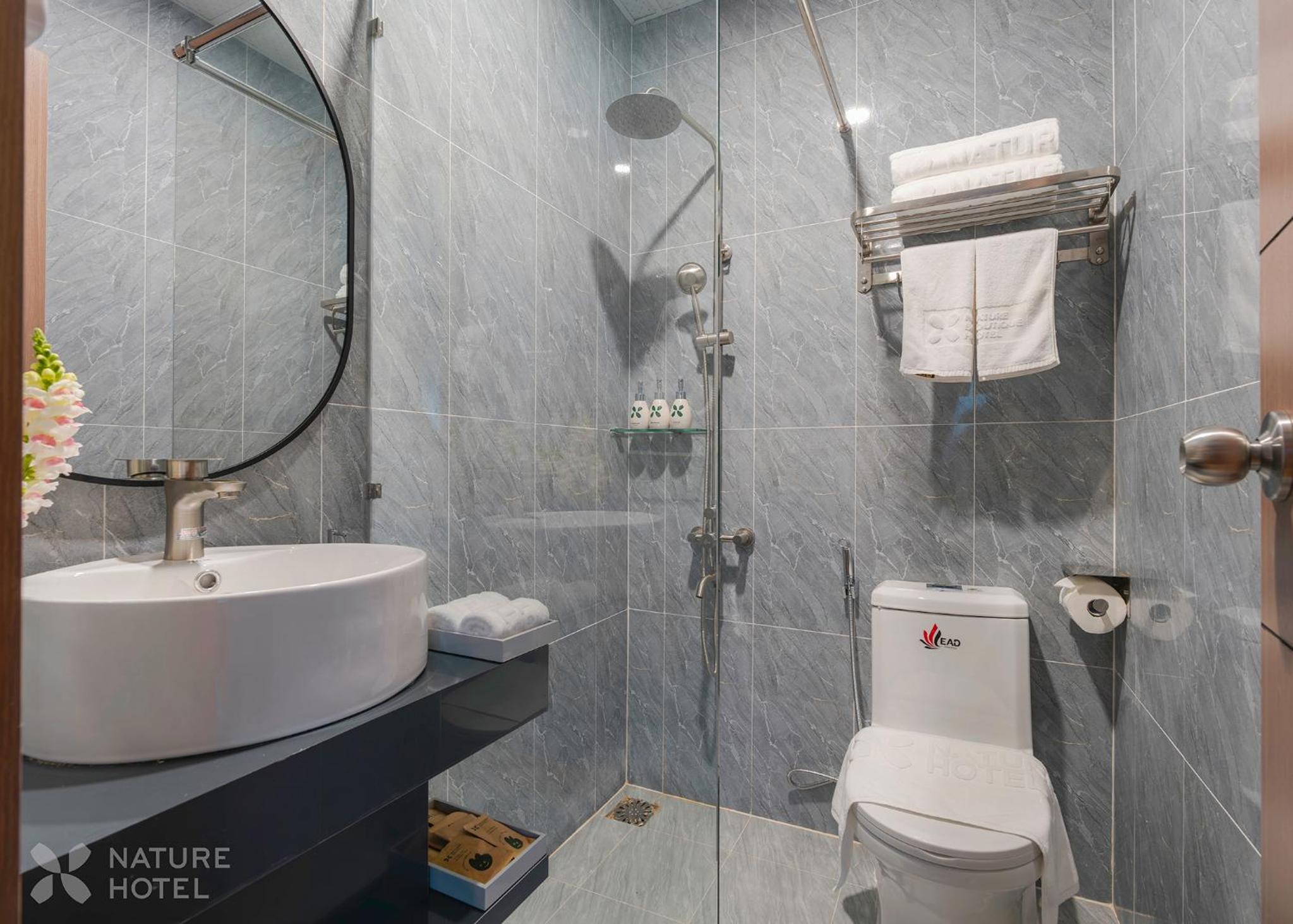 Deluxe Double or Twin Room with Mountain View