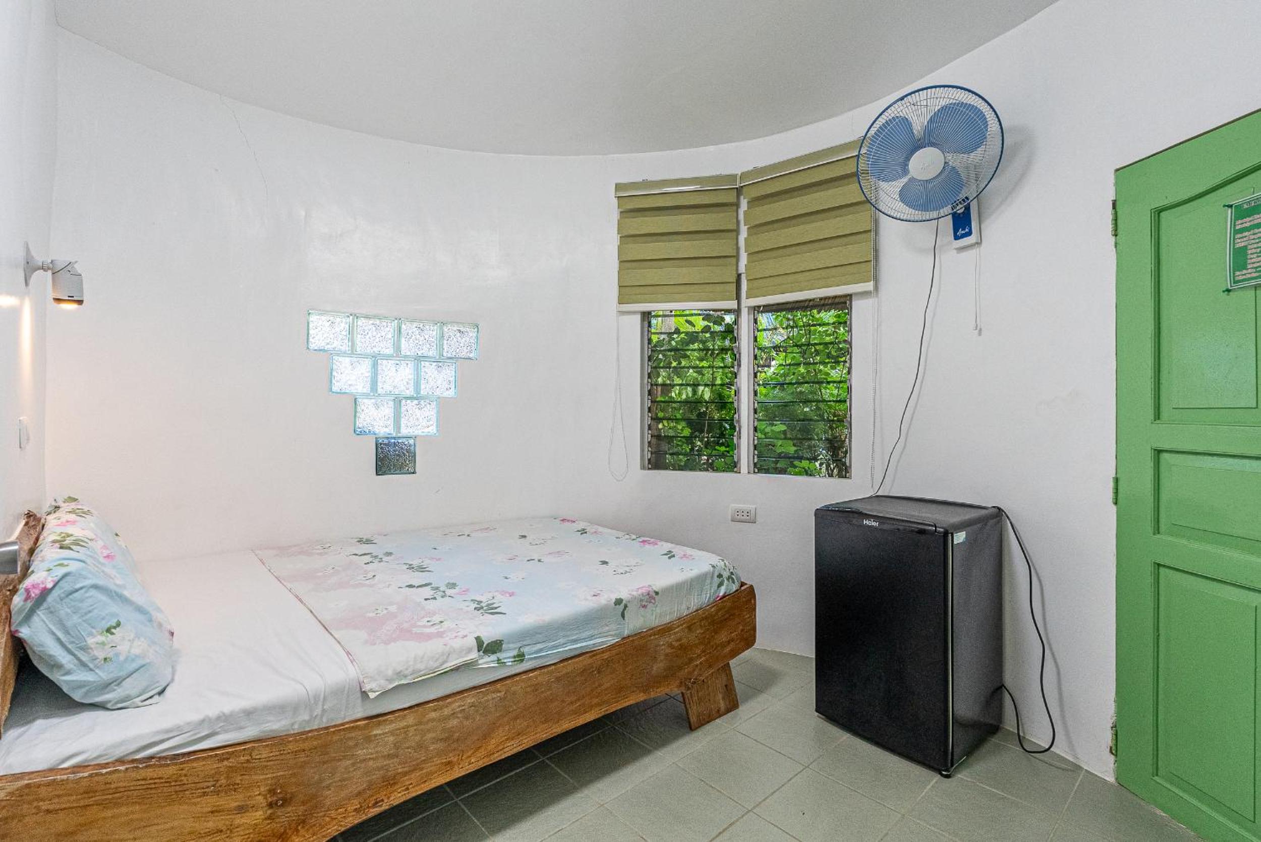 Deluxe Double Room - Photo 8