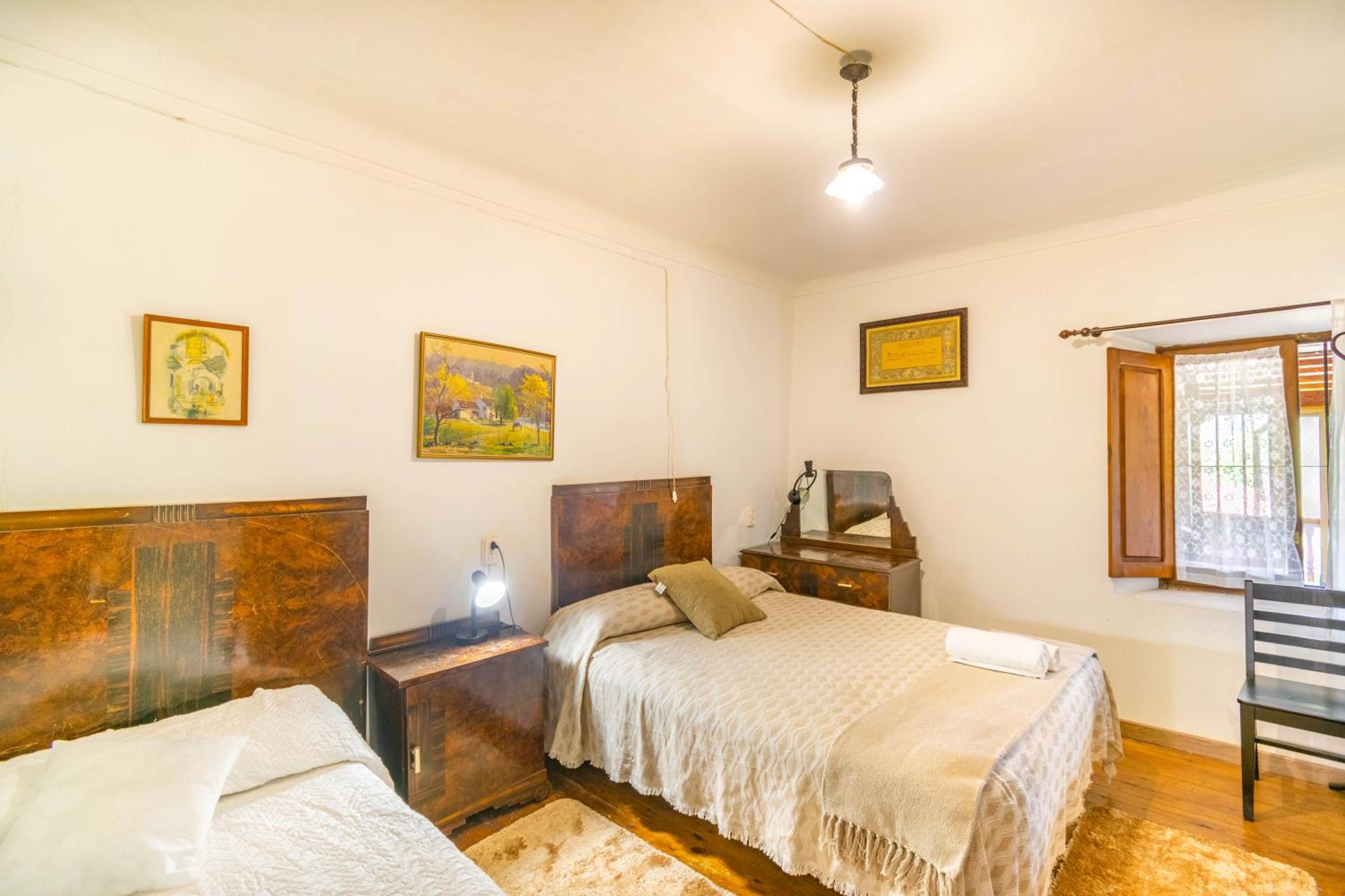 Casa de Seis Habitaciones