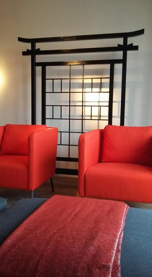 One-Bedroom Apartment - Photo 3