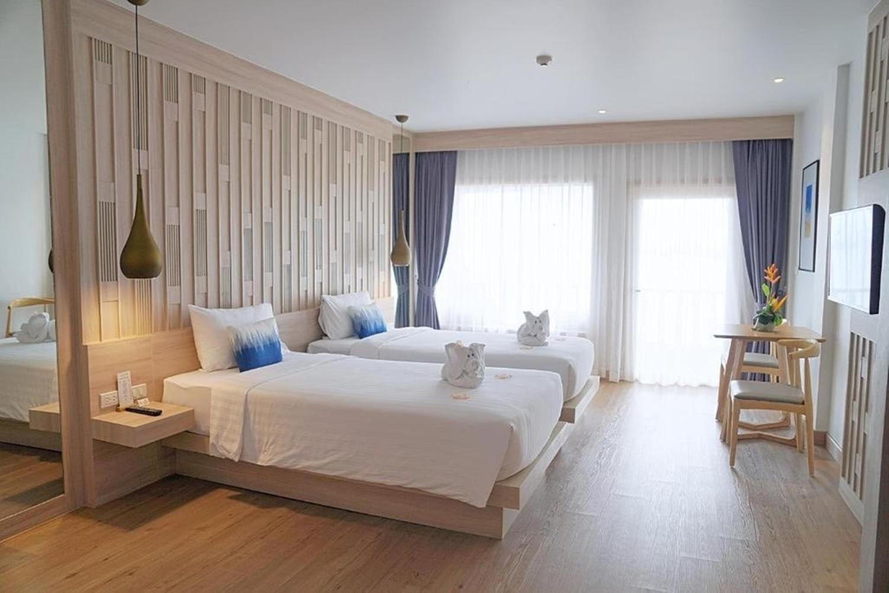 Deluxe Twin Room - Photo 5