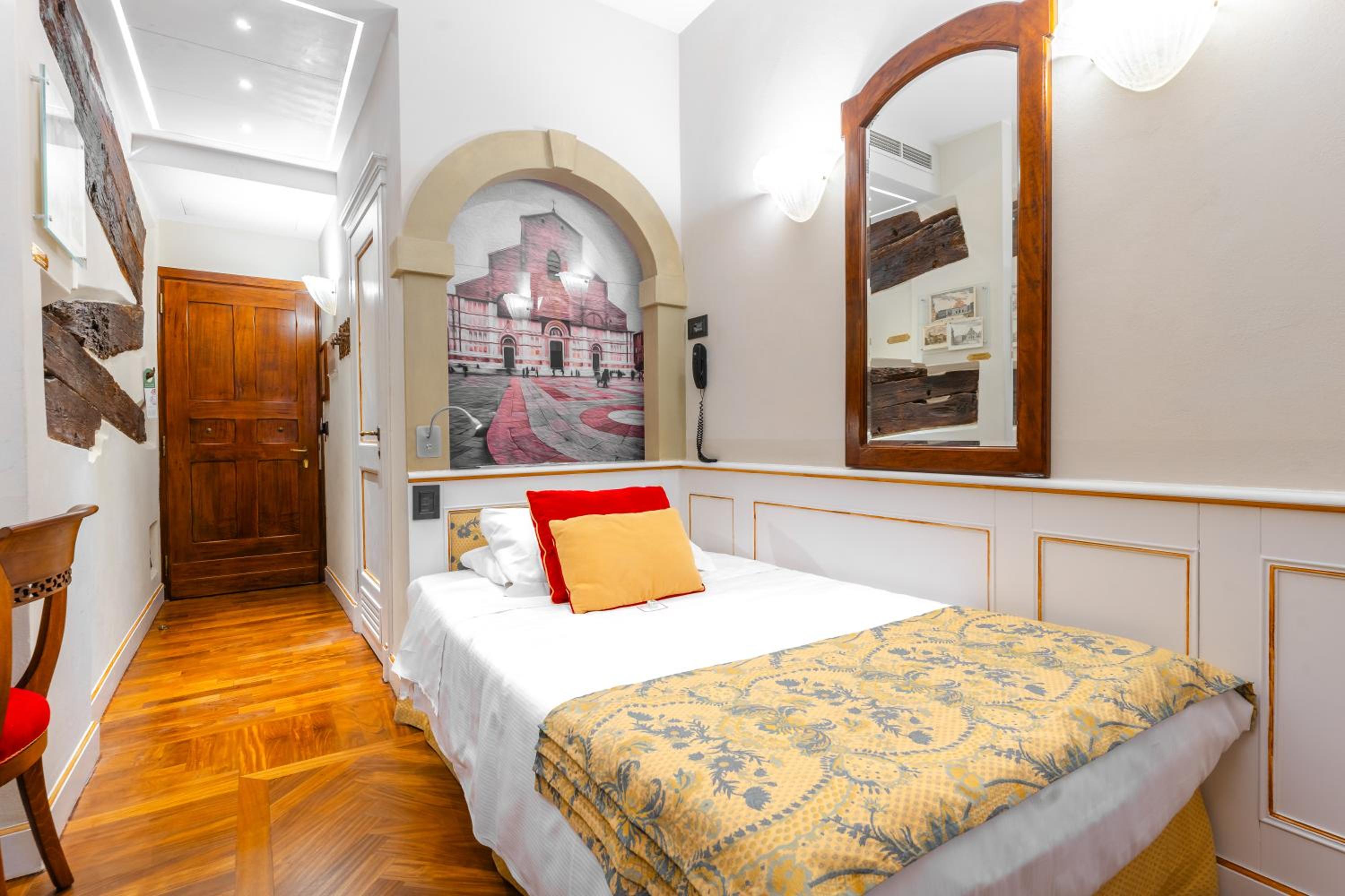 Single Room photo 1