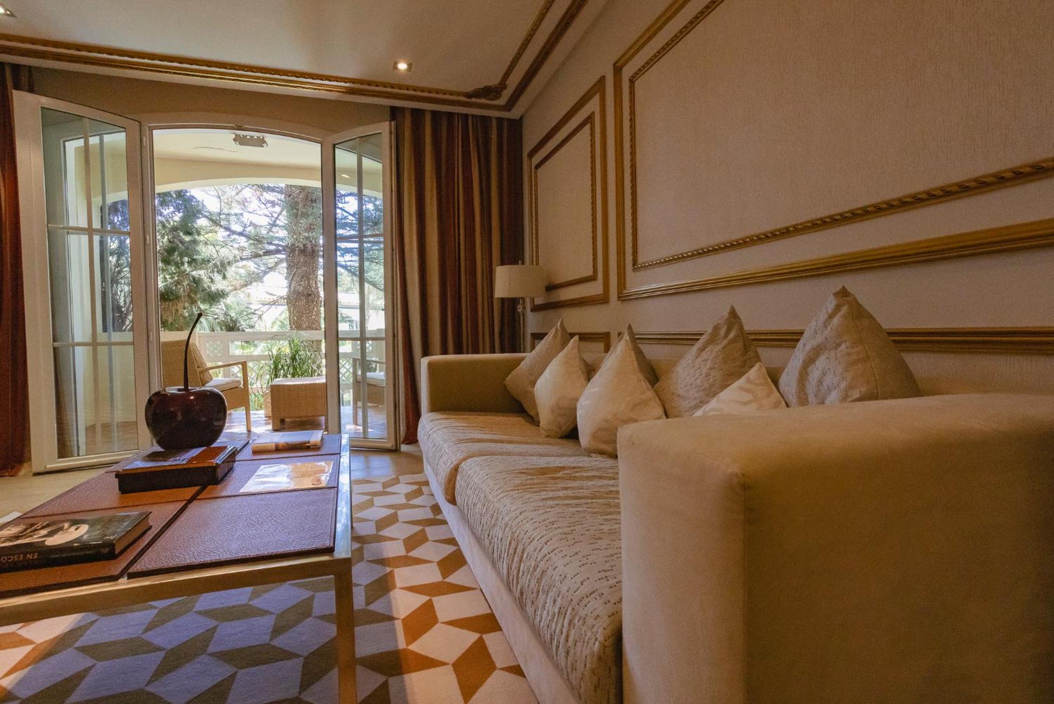 Suite con vista al jardín