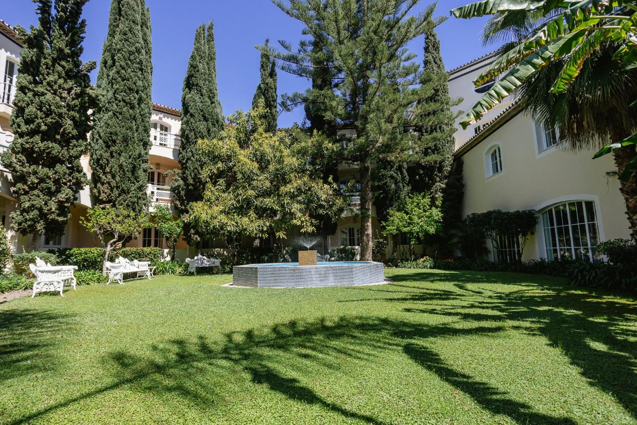 Suite con vista al jardín