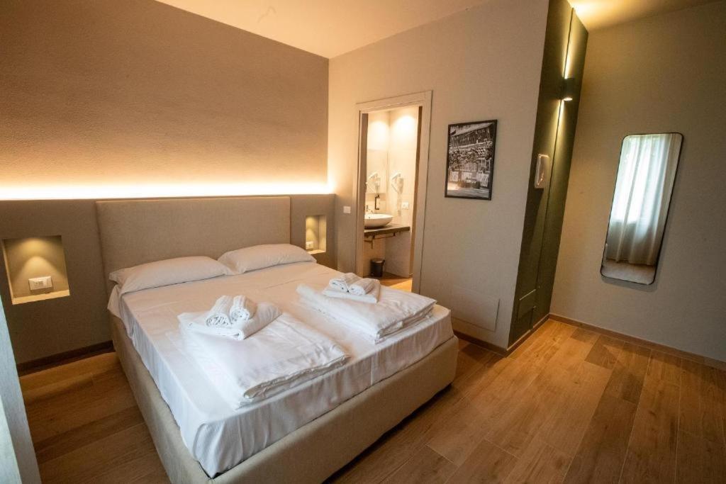 Double Room with Garden View - Photo 1