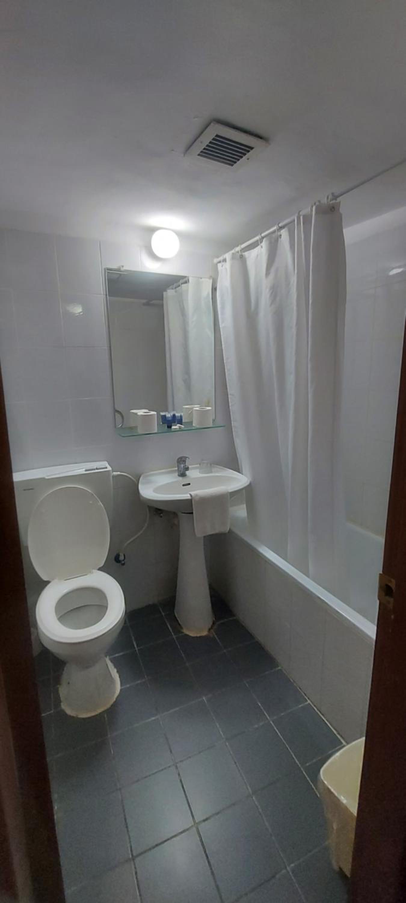 Standard Double Room - Photo 25