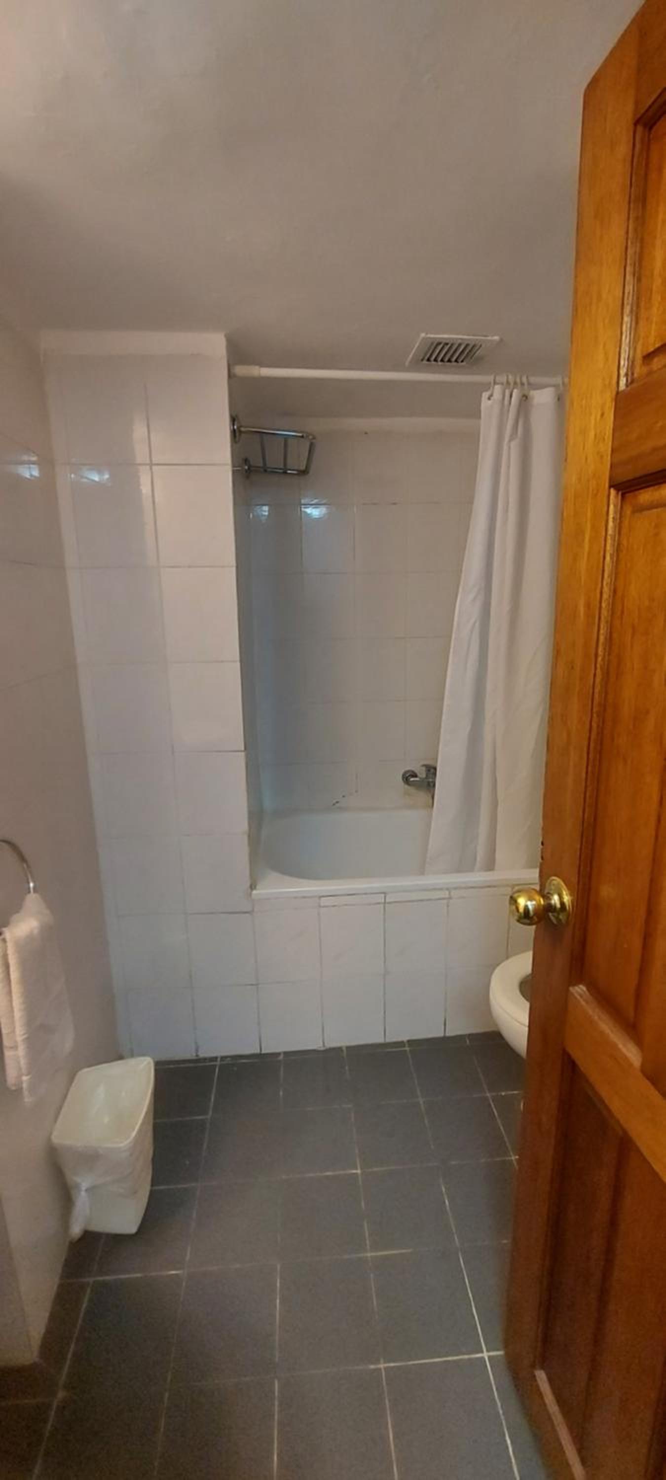 Superior Triple Room with Balcony - Photo 8