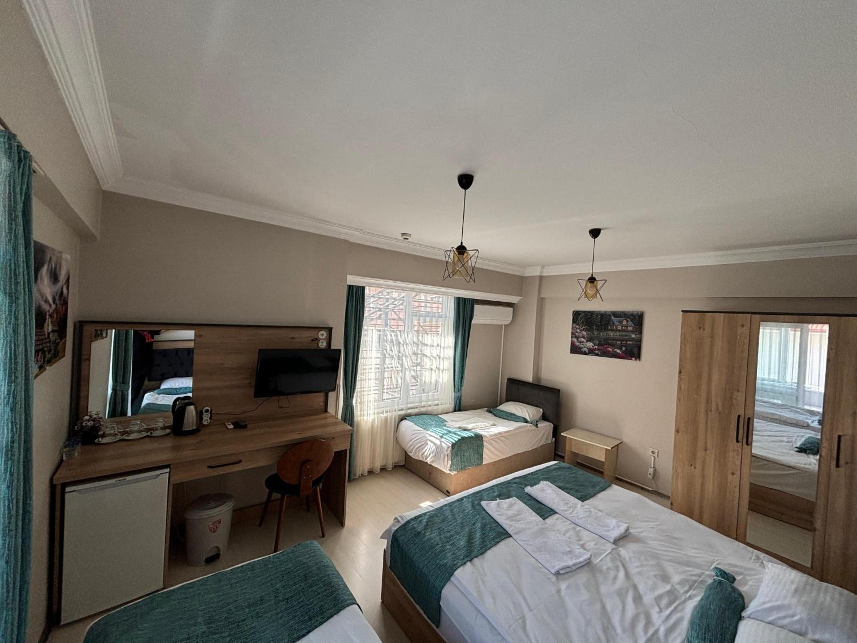 Standard Double Room photo 2
