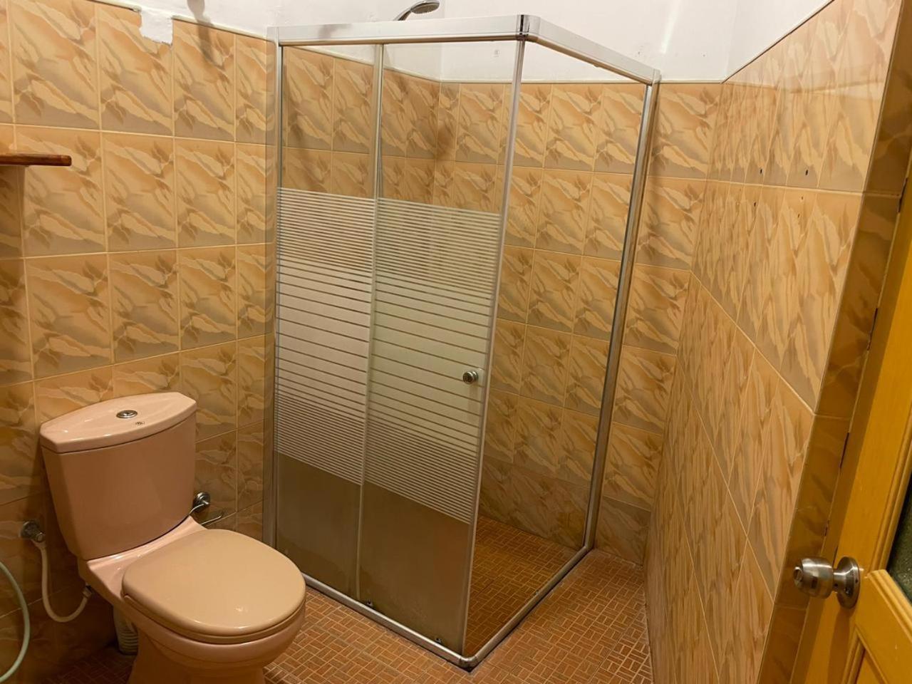 Deluxe Double Room with AC & Hot water  photo 2