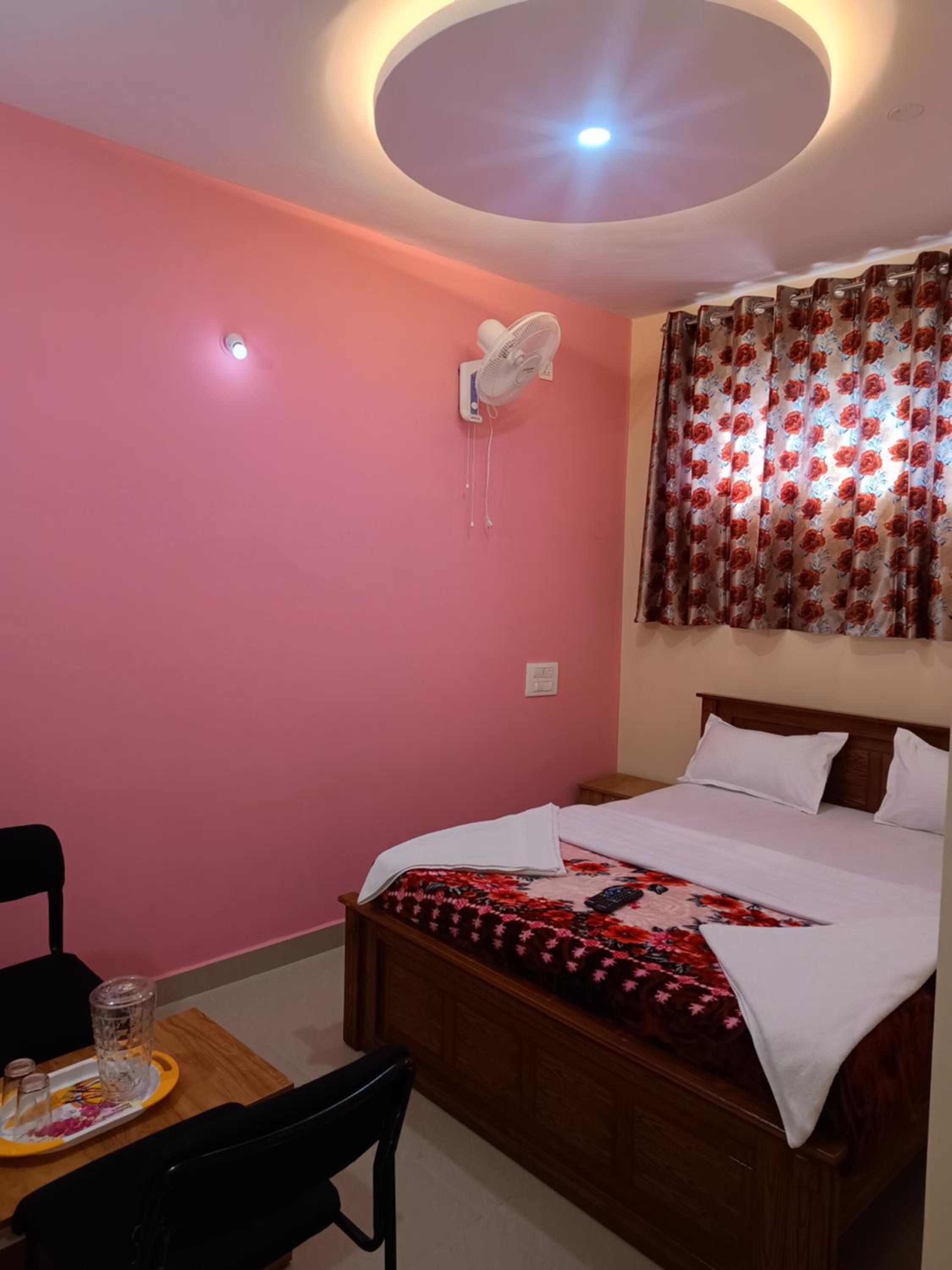 Standard Double Room With Fan