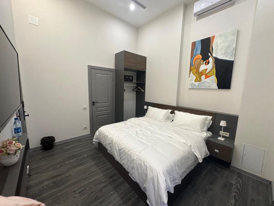 Deluxe Queen Room photo 1