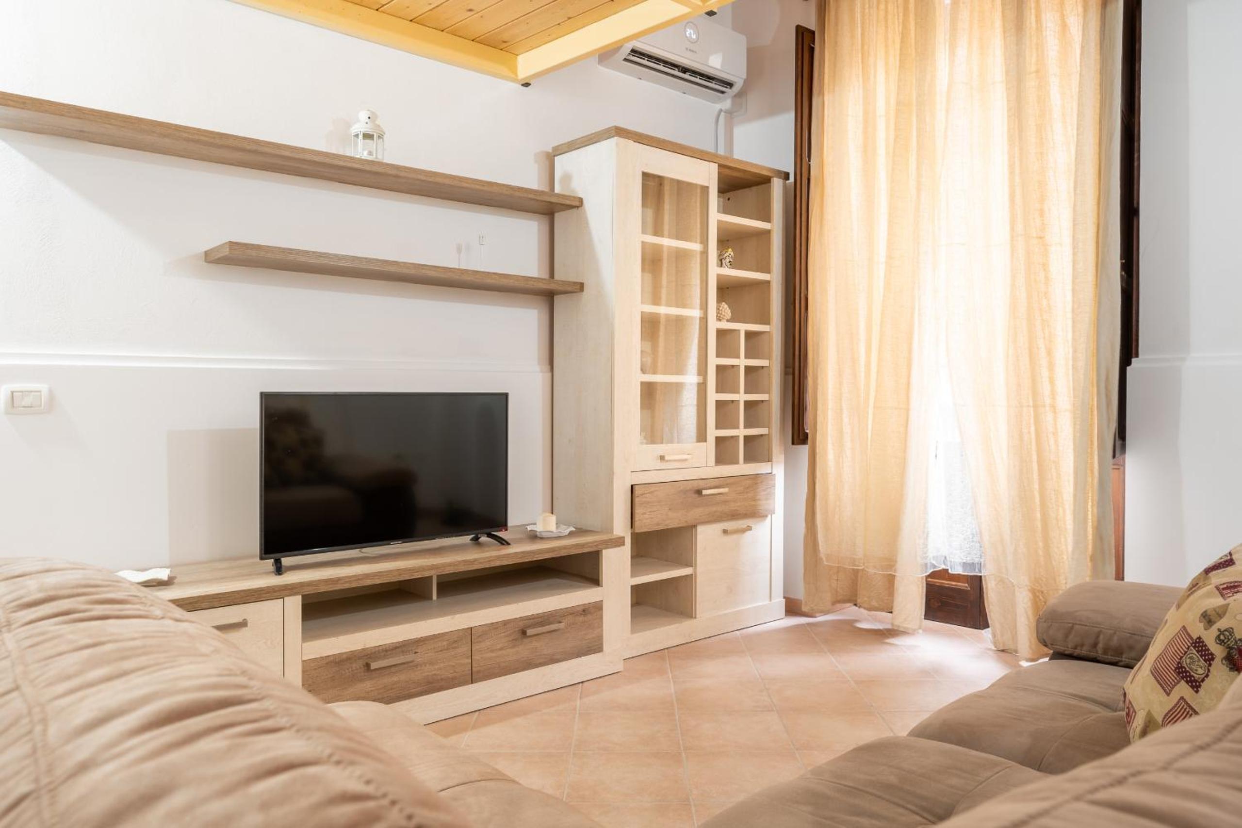 Apartment - Split Level