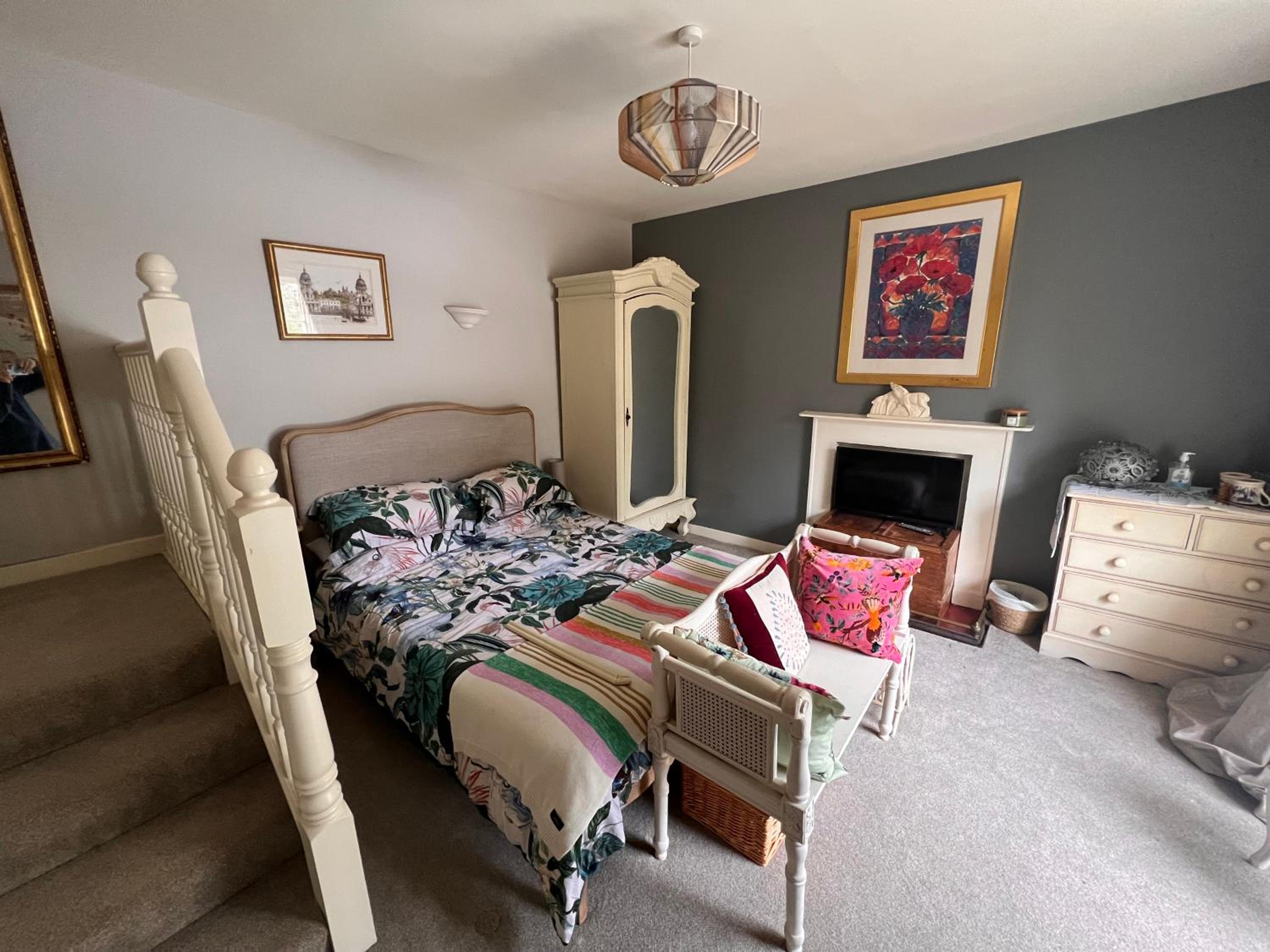 Deluxe Double Room with Shower photo 1