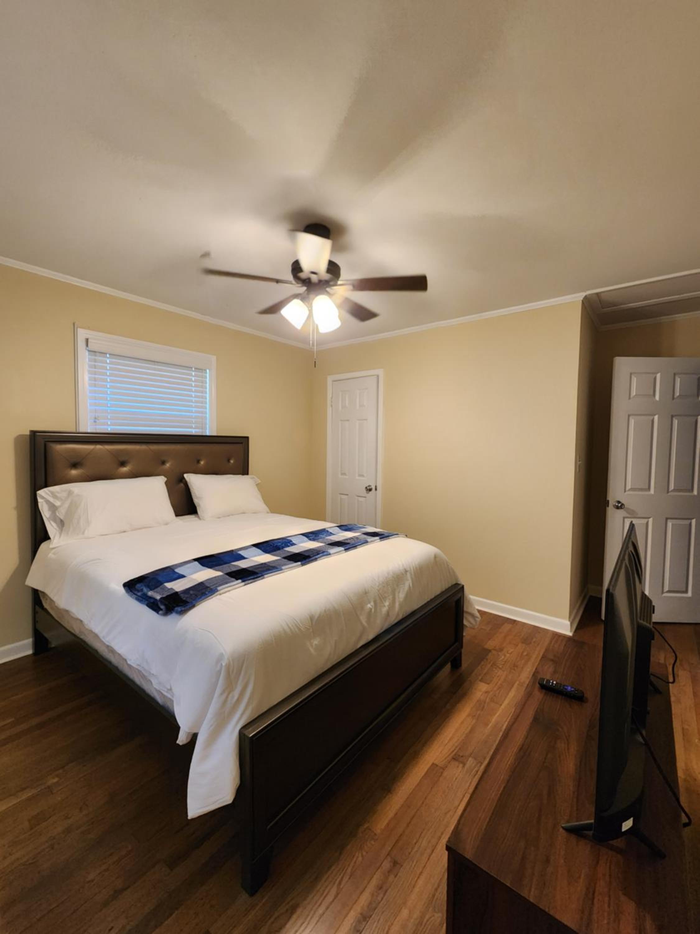 Three-Bedroom Home photo 1