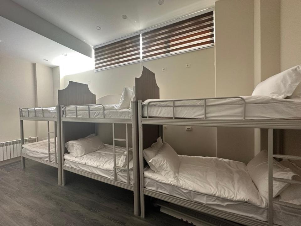 Male Dormitory Room photo 1
