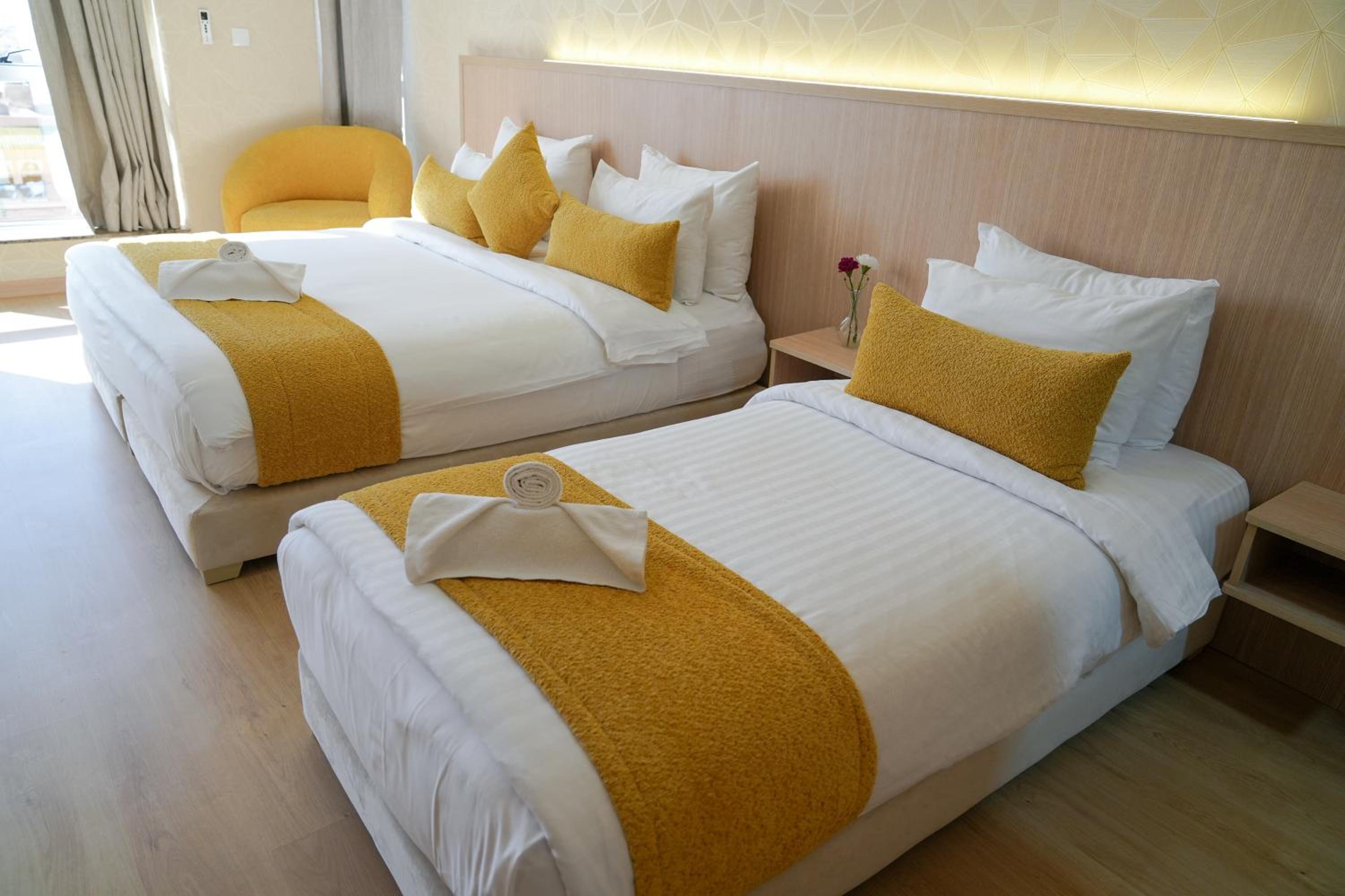 Deluxe Triple Room - Photo 4