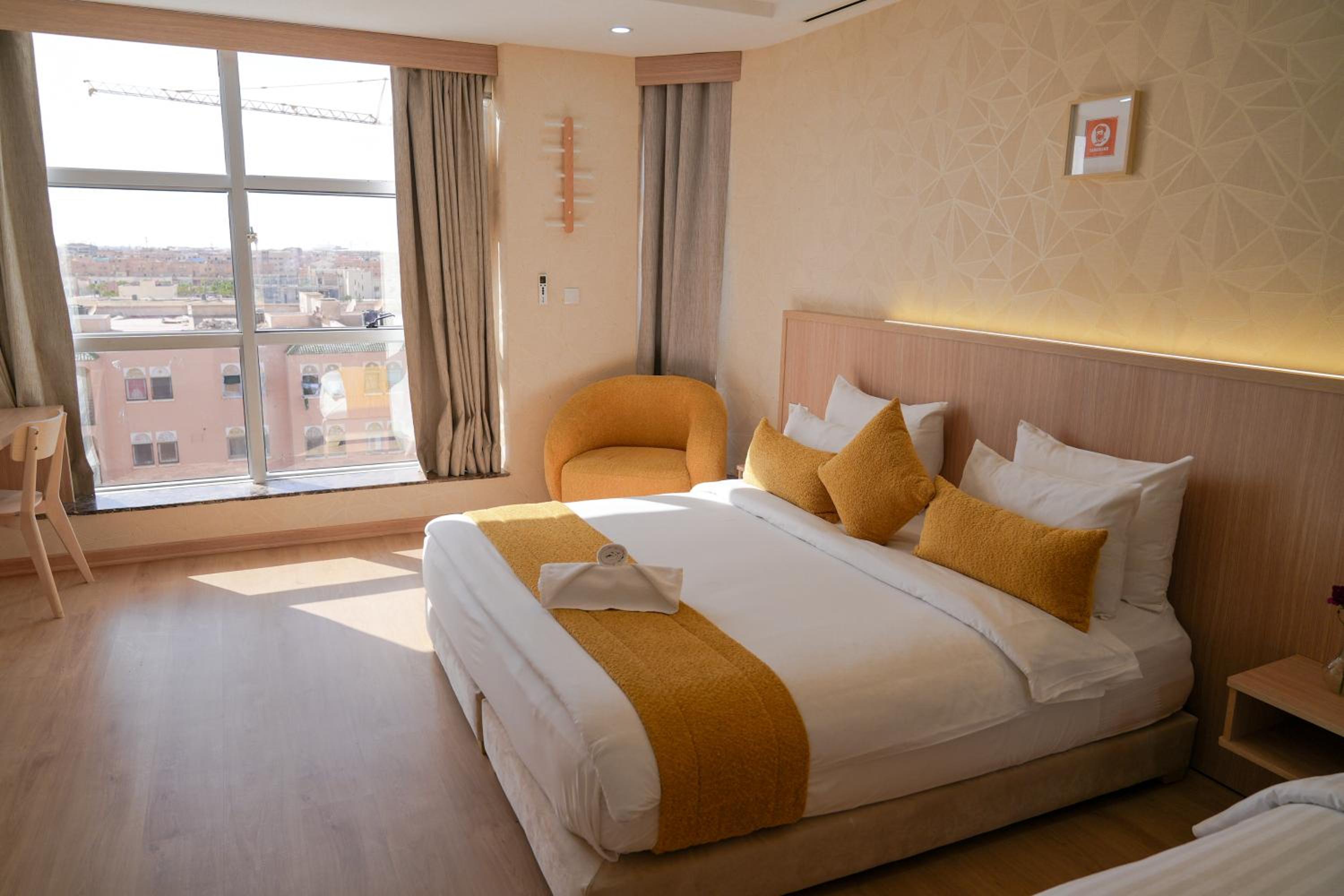 Deluxe Triple Room - Photo 1