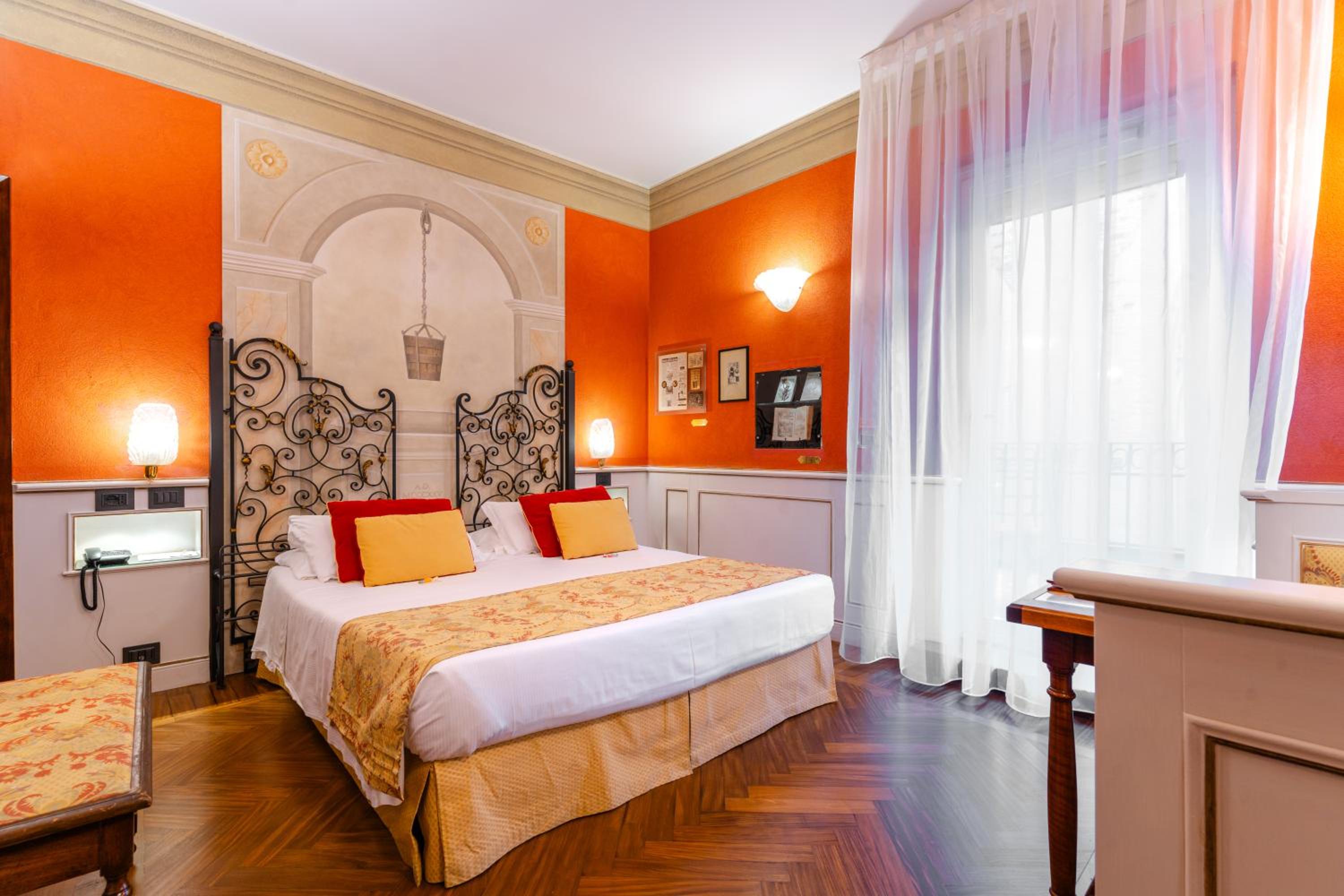 Double or Twin Room with Terrace