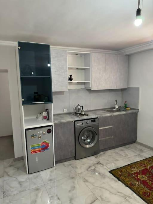 One-Bedroom House photo 2